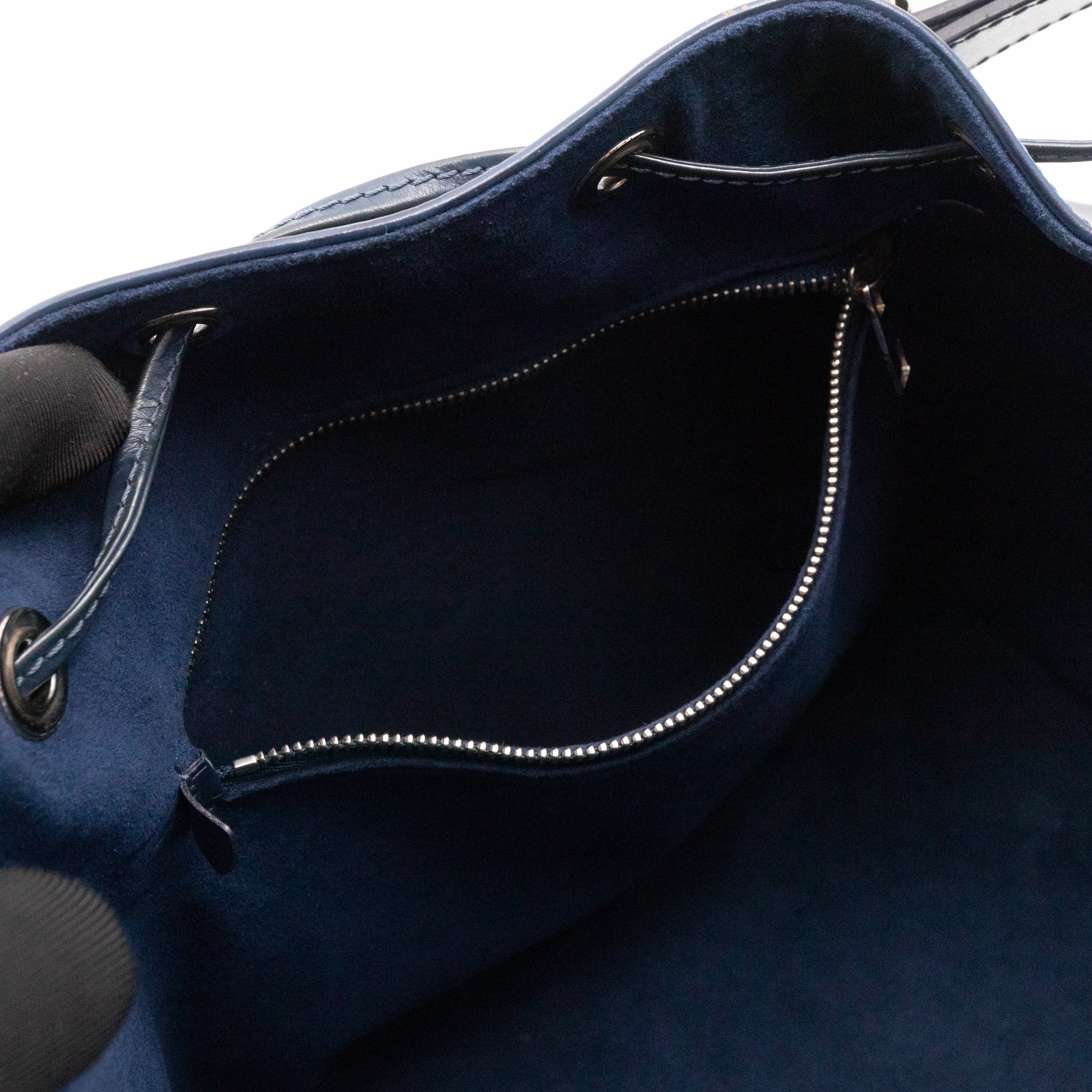 Petit Noe Epi Leather Indigo