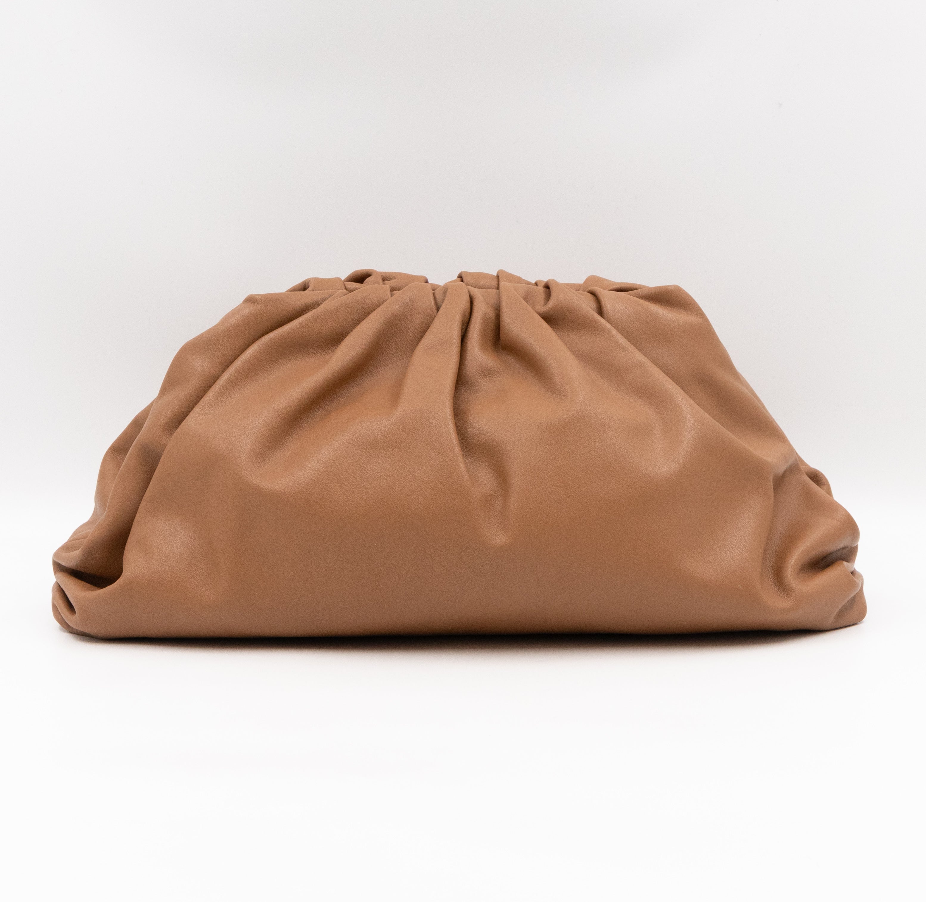 The Pouch Smooth Leather Camello
