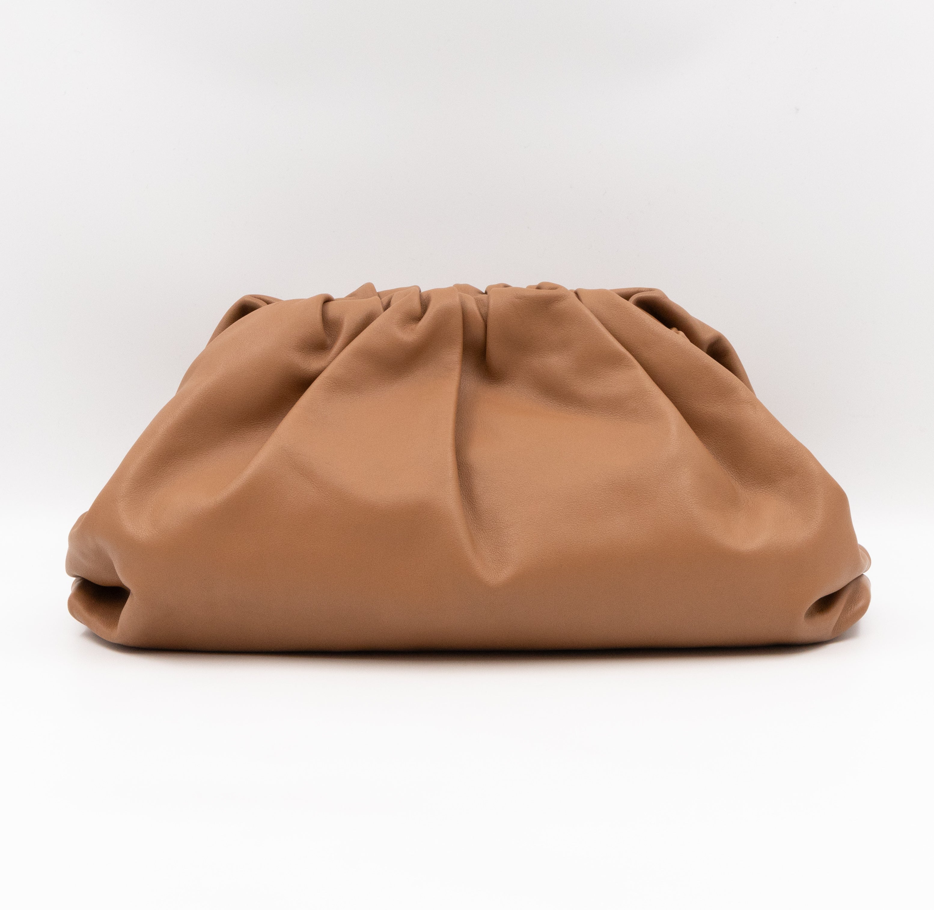 The Pouch Smooth Leather Camello