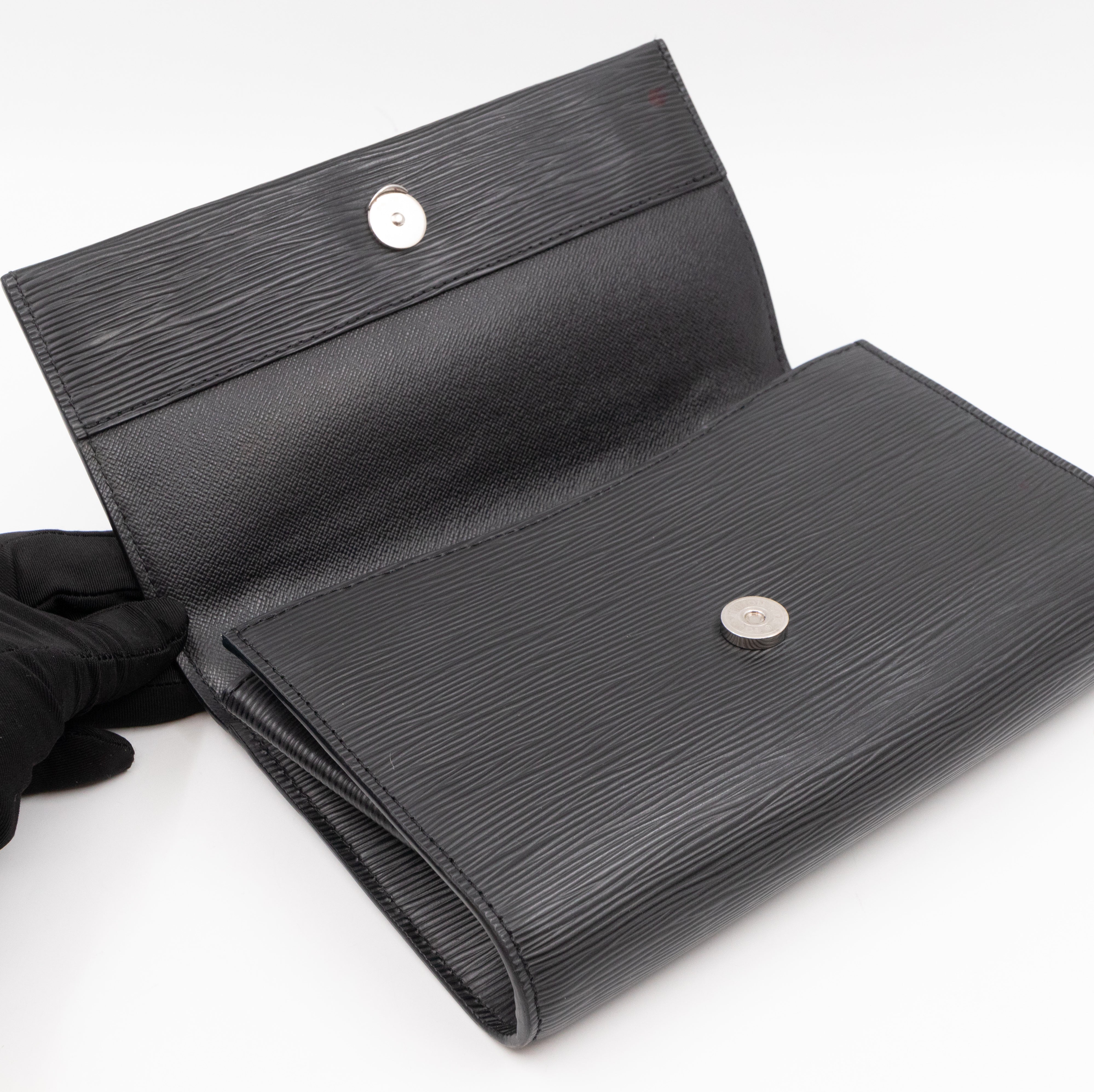 Clery Clutch Epi Leather Black