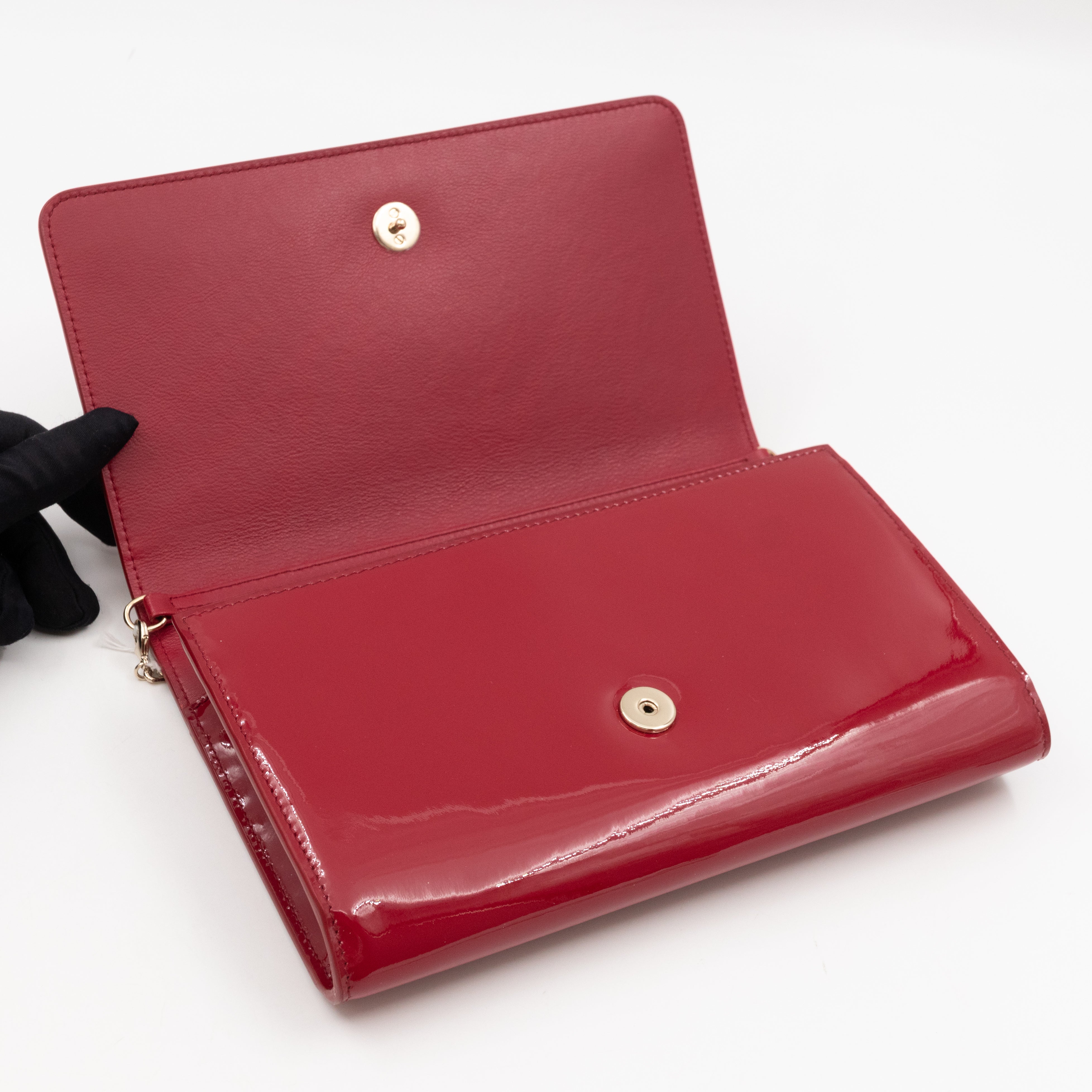 30 Montaigne Pouch with Chain Cerise Red Patent Leather