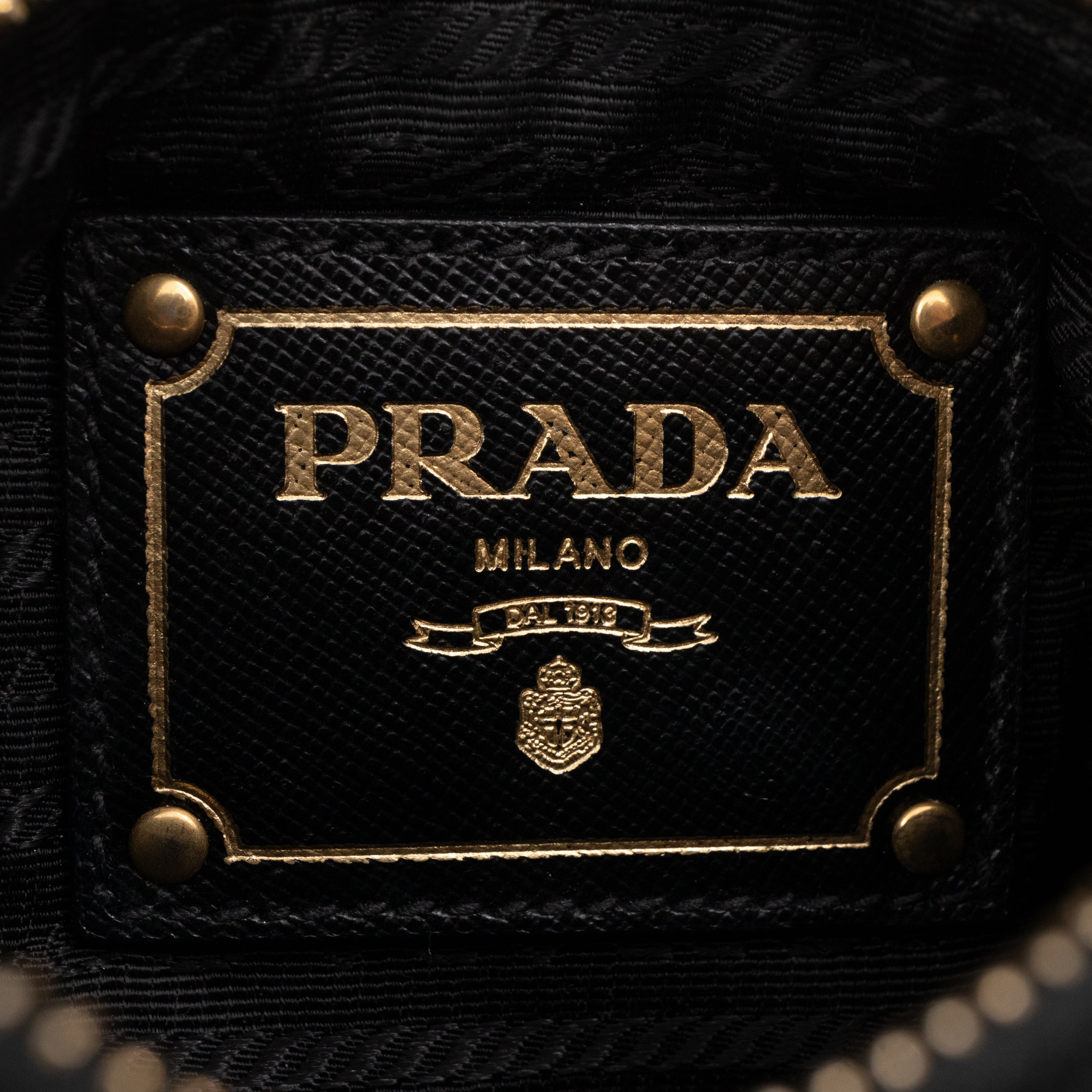Small Chain Crossbody bag