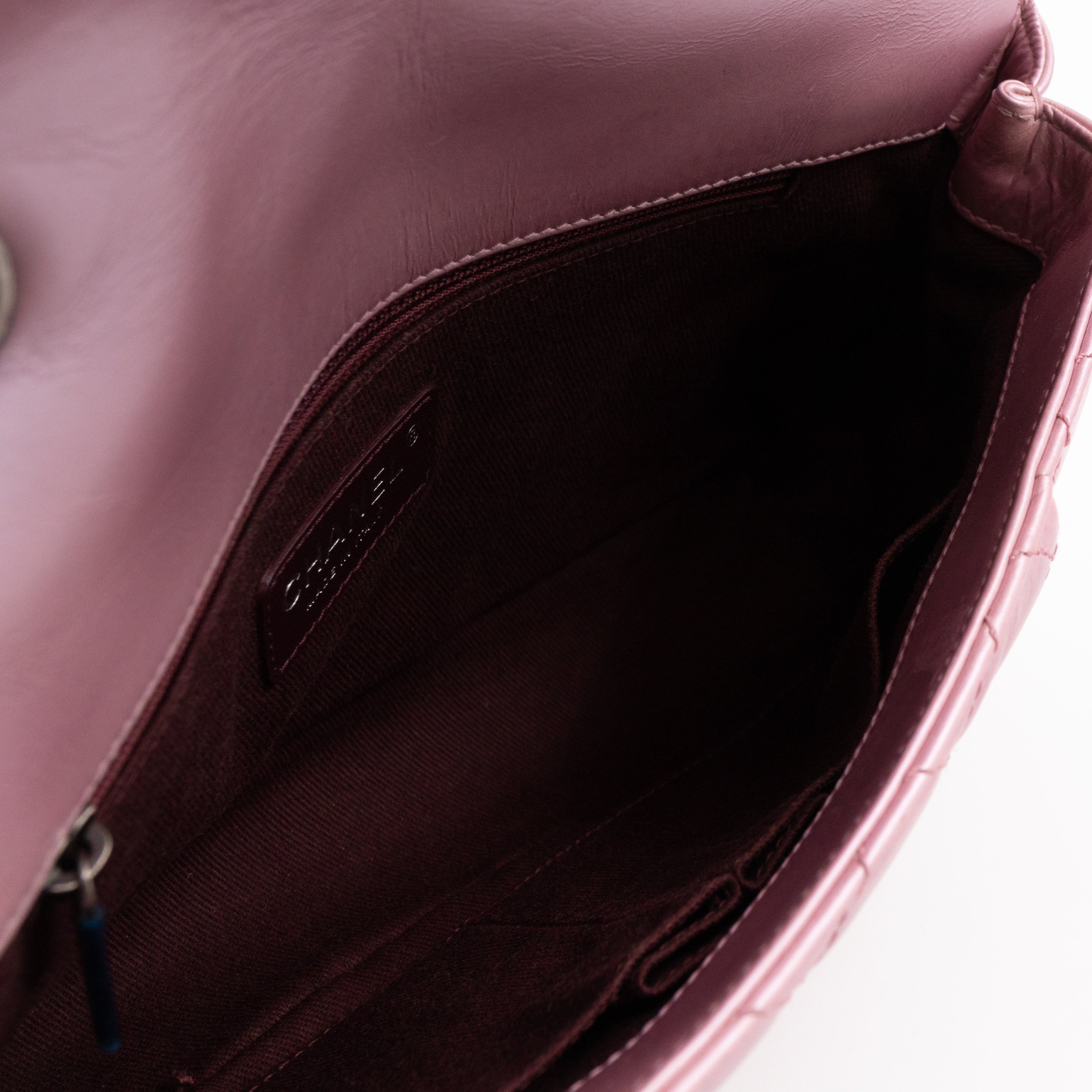 Coco Pleats Single Flap Small Pearly Pink Iridescent Leather