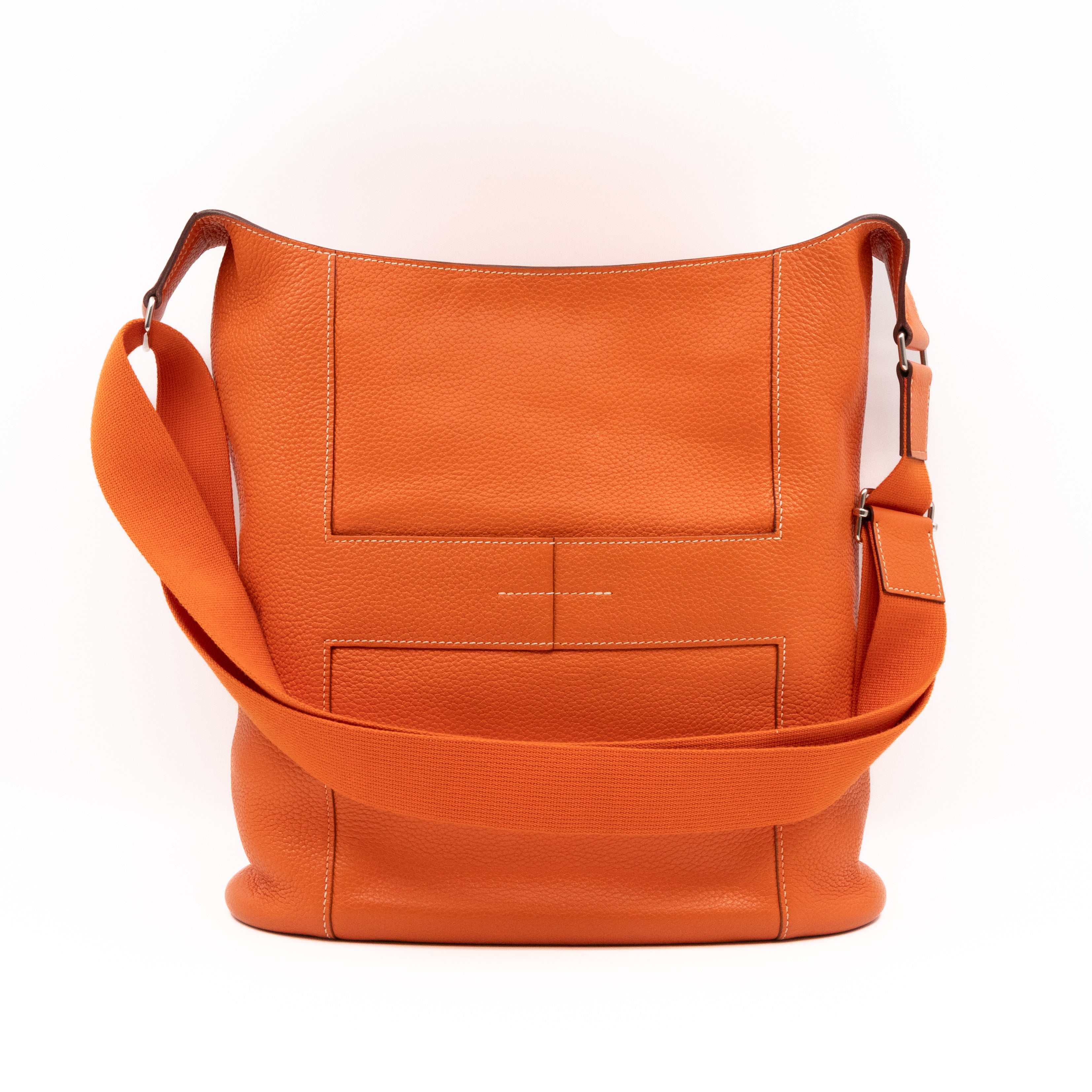 Good News GM Orange Taurillon Clemence