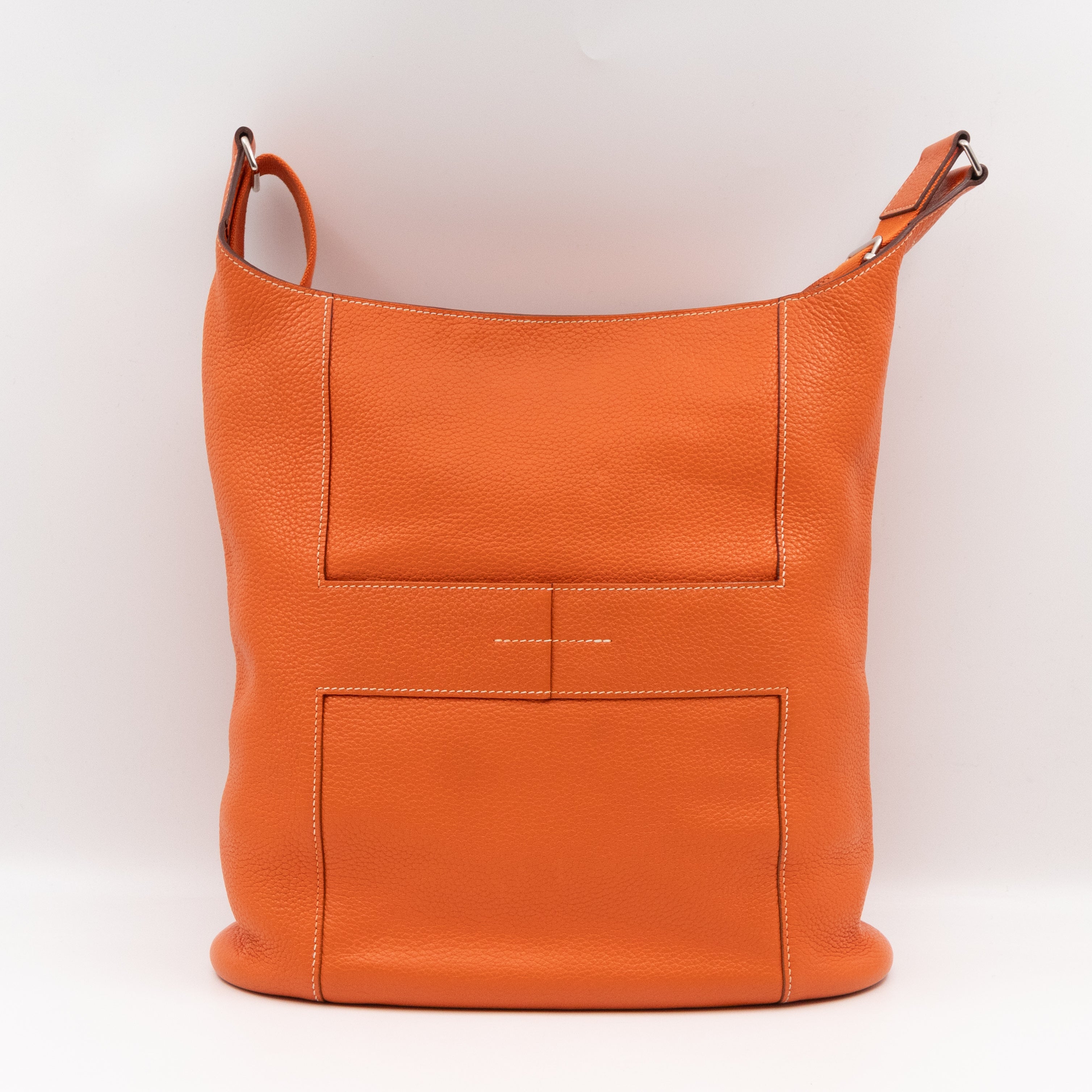 Good News GM Orange Taurillon Clemence