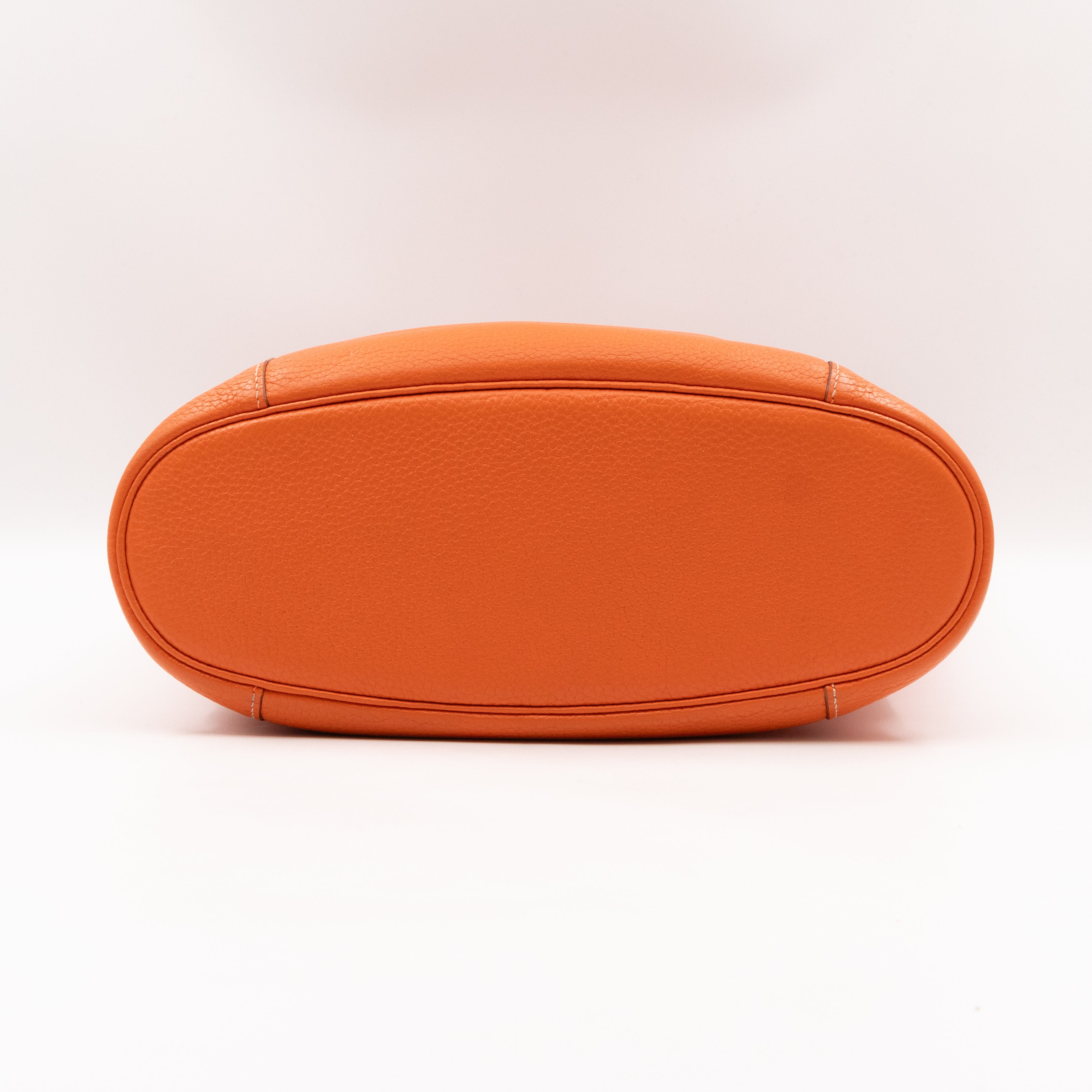 Good News GM Orange Taurillon Clemence