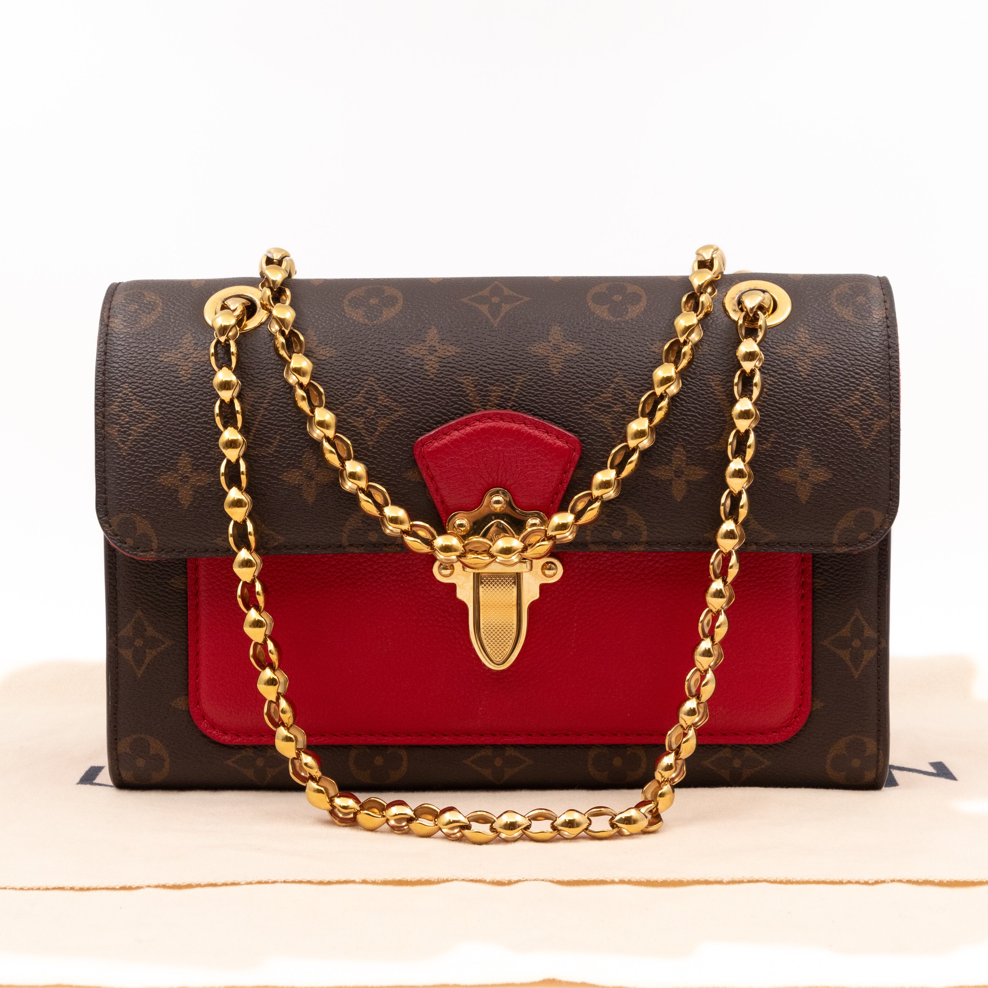 Victoire Monogram Red