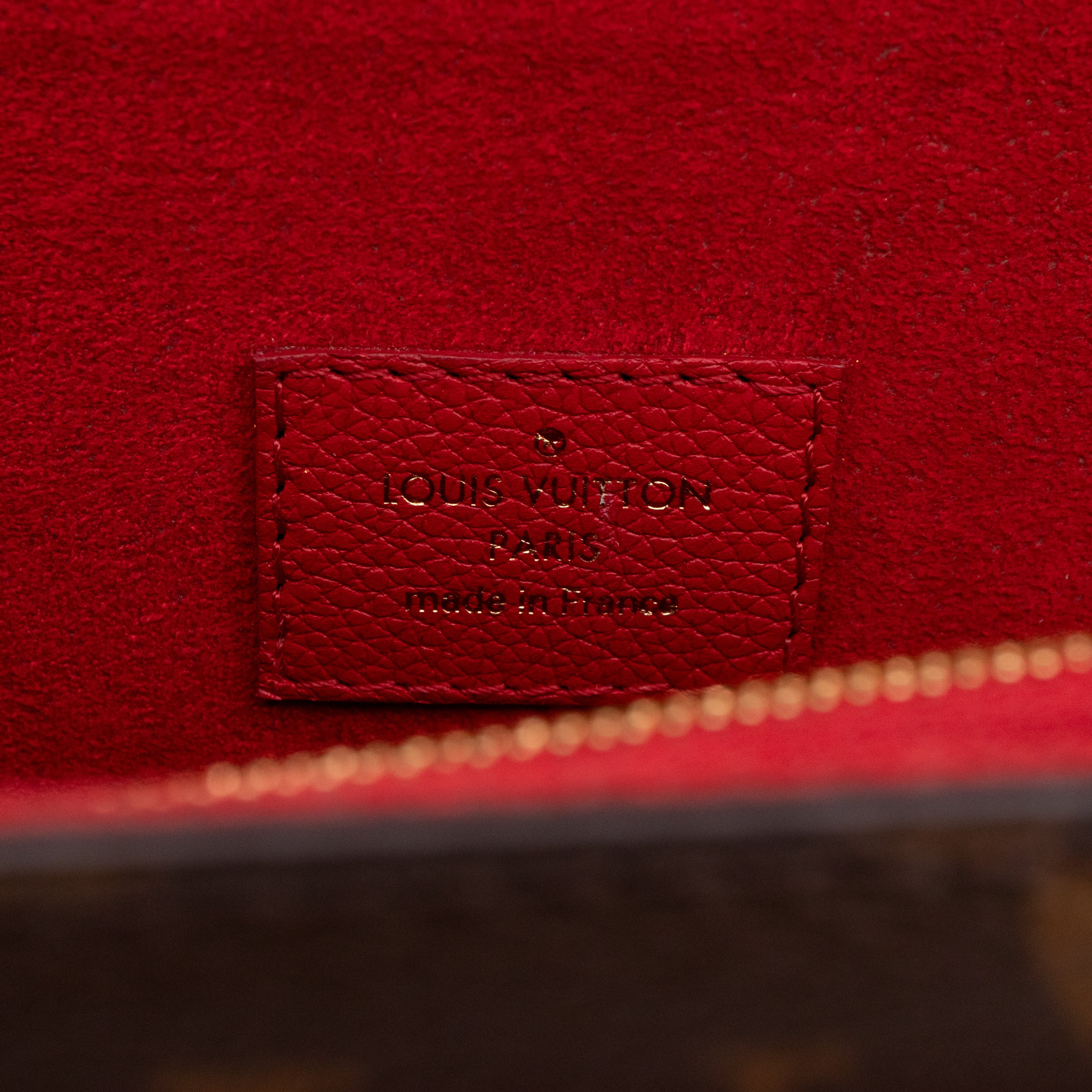 Victoire Monogram Red