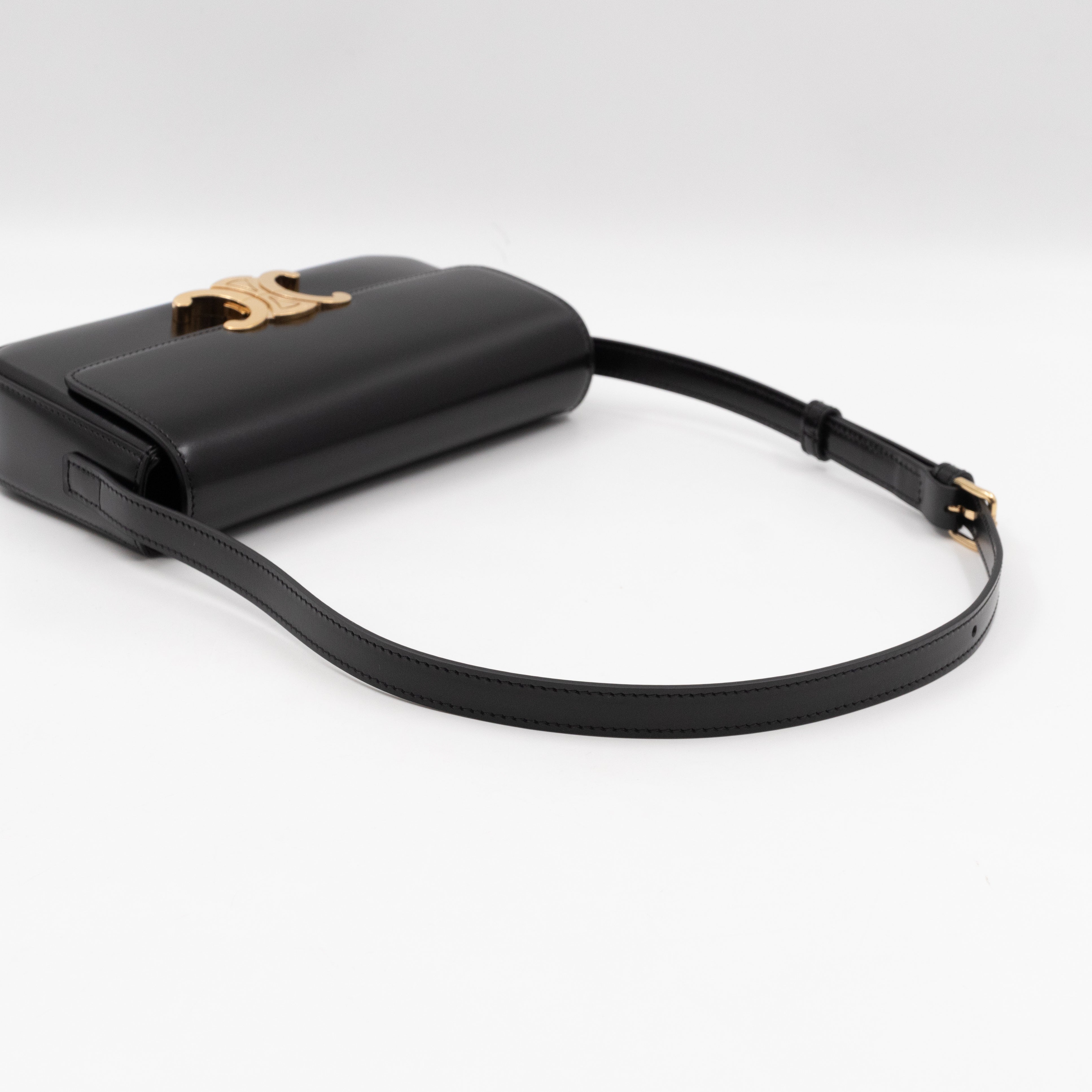 Claude Shoulder Bag Shiny Black Calfskin Leather