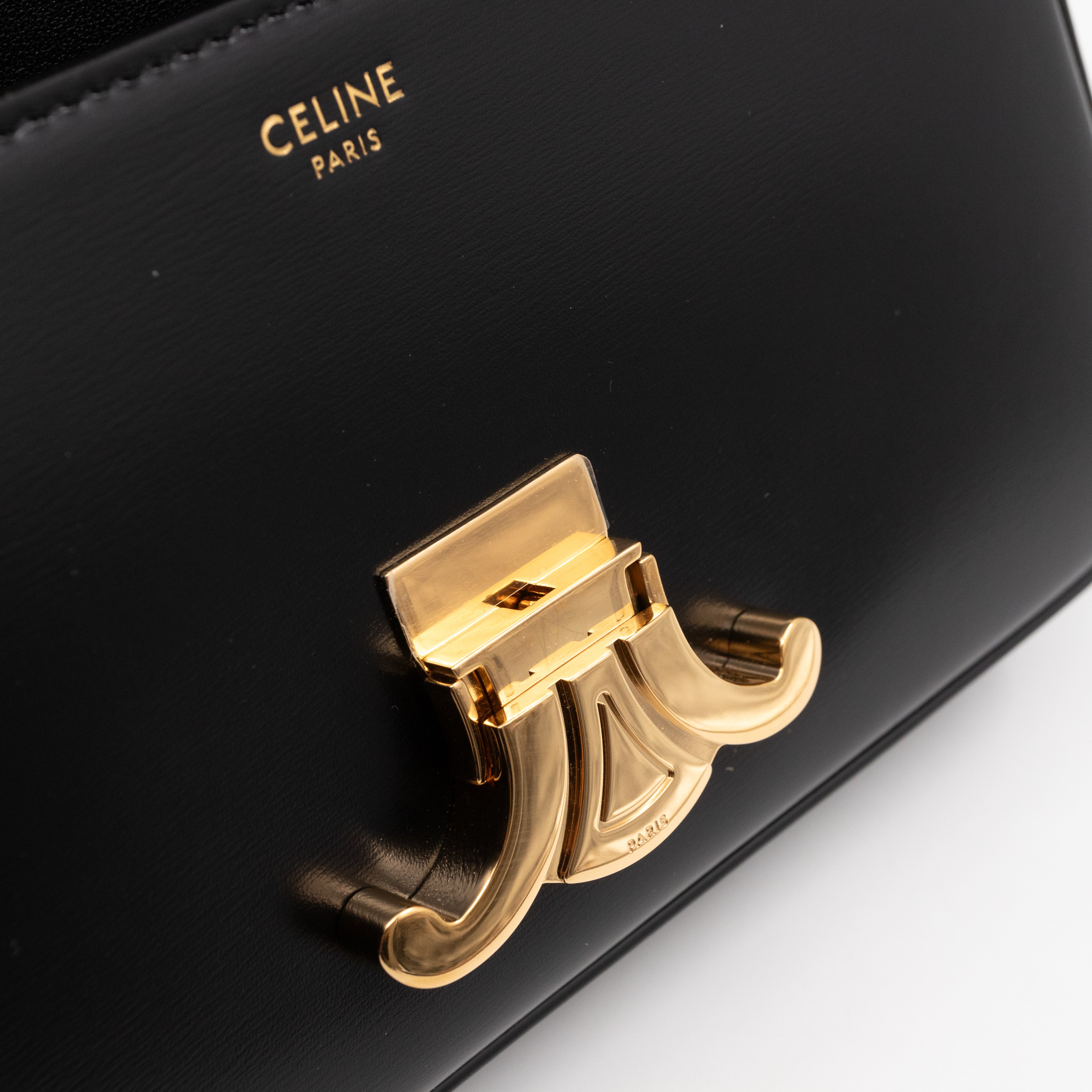 Claude Shoulder Bag Shiny Black Calfskin Leather
