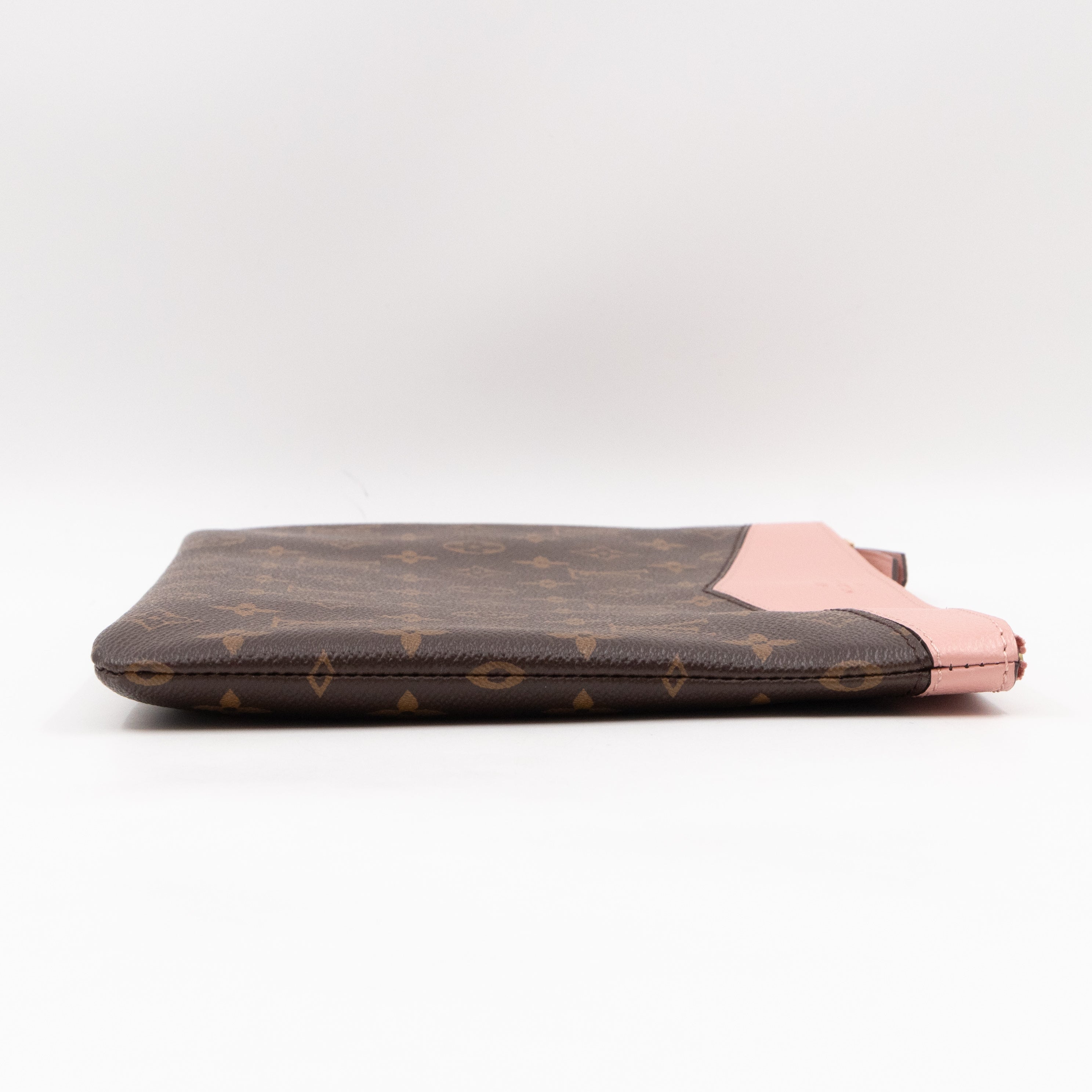 Daily Pouch Monogram Rose Poudre