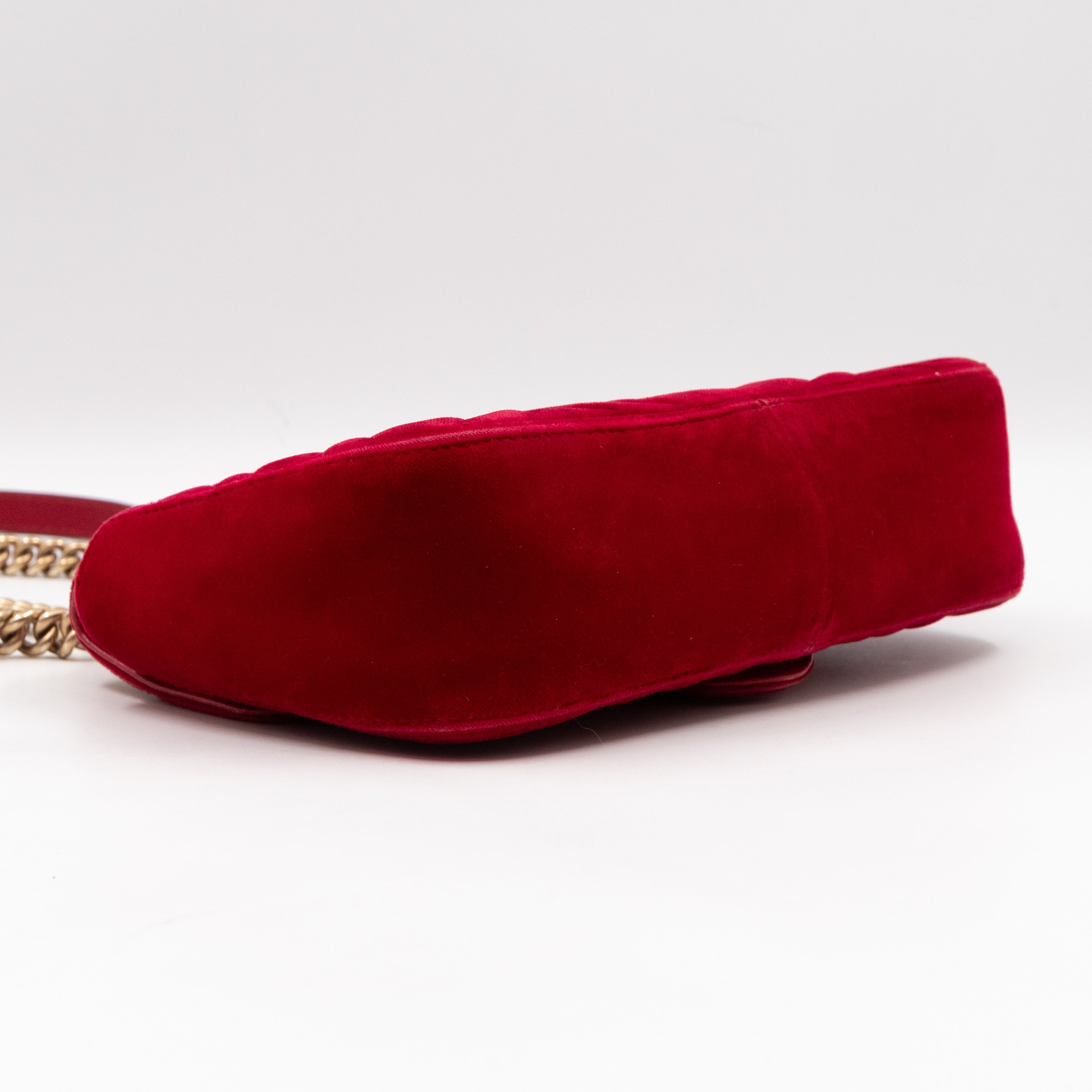 GG Marmont Flap Mini Red Velvet Aged Gold