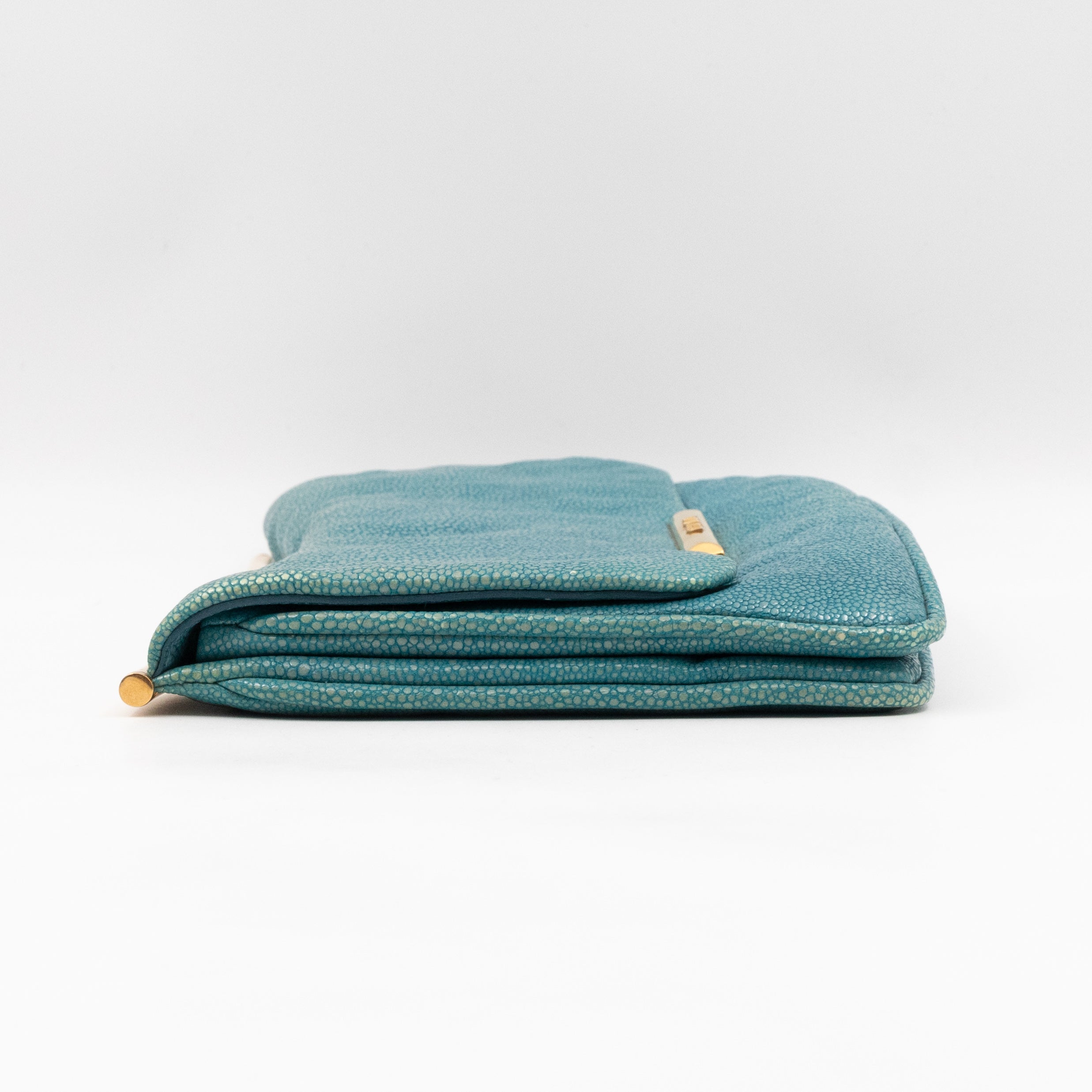 Flap Clutch Turquiose Pearl Caviar