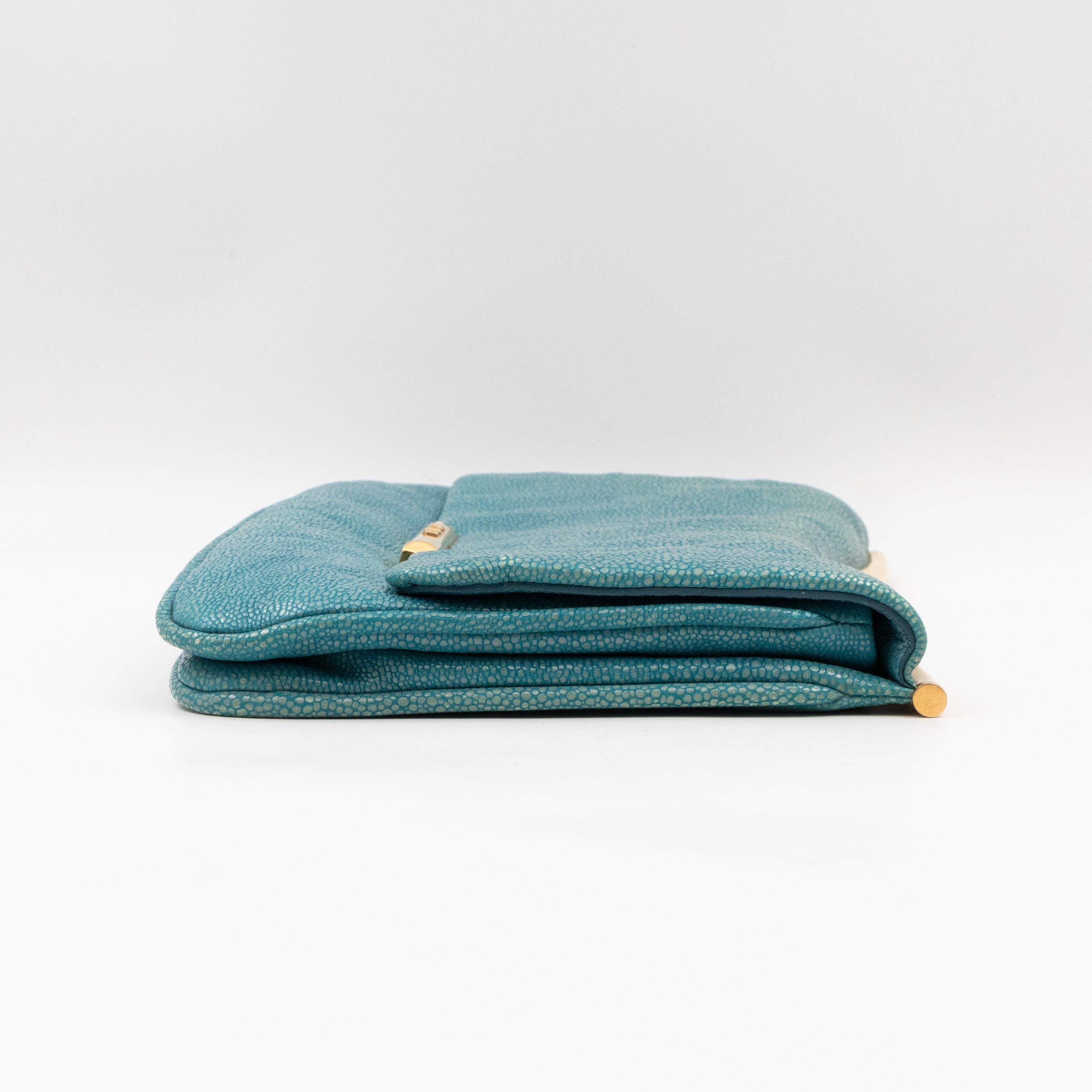 Flap Clutch Turquiose Pearl Caviar