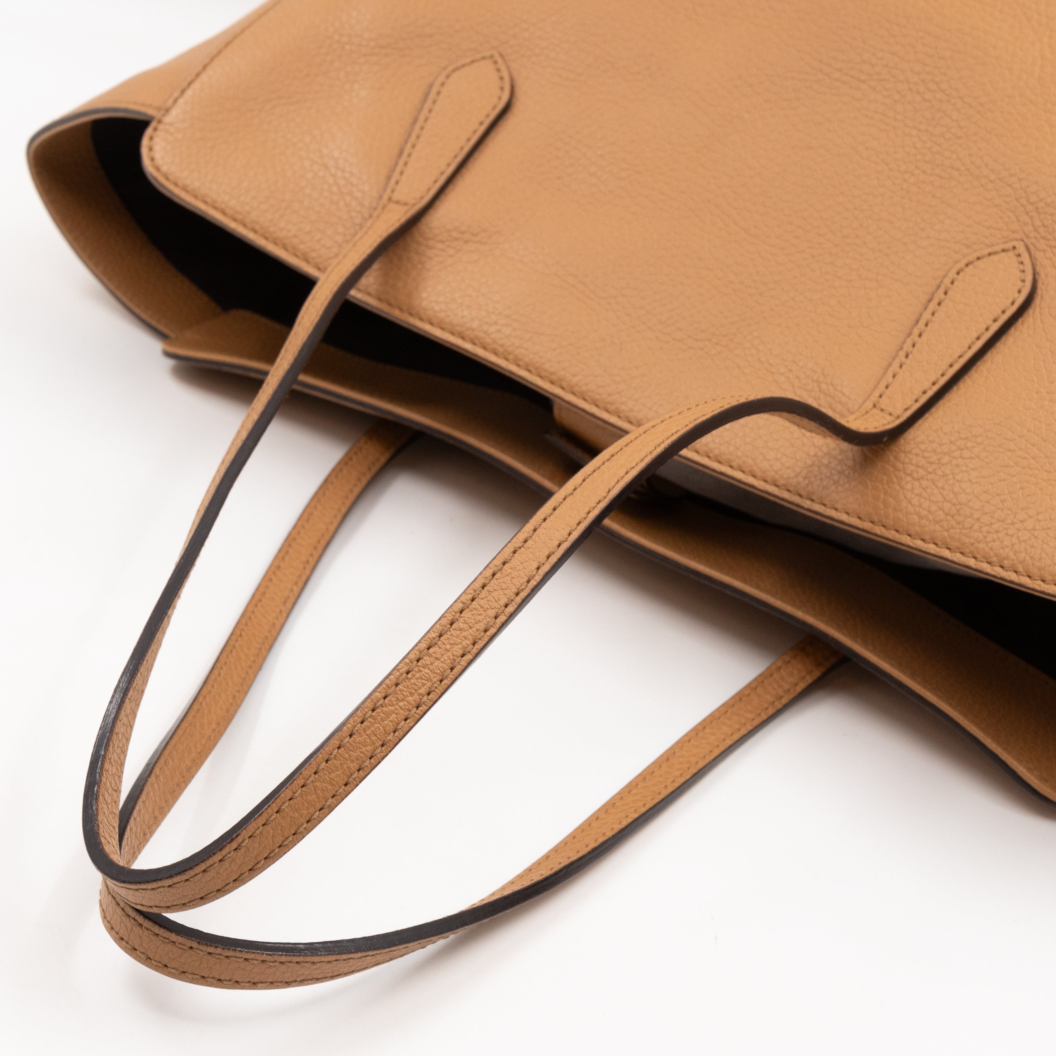 Grand Prix Tote Interlocking G Camel Leather