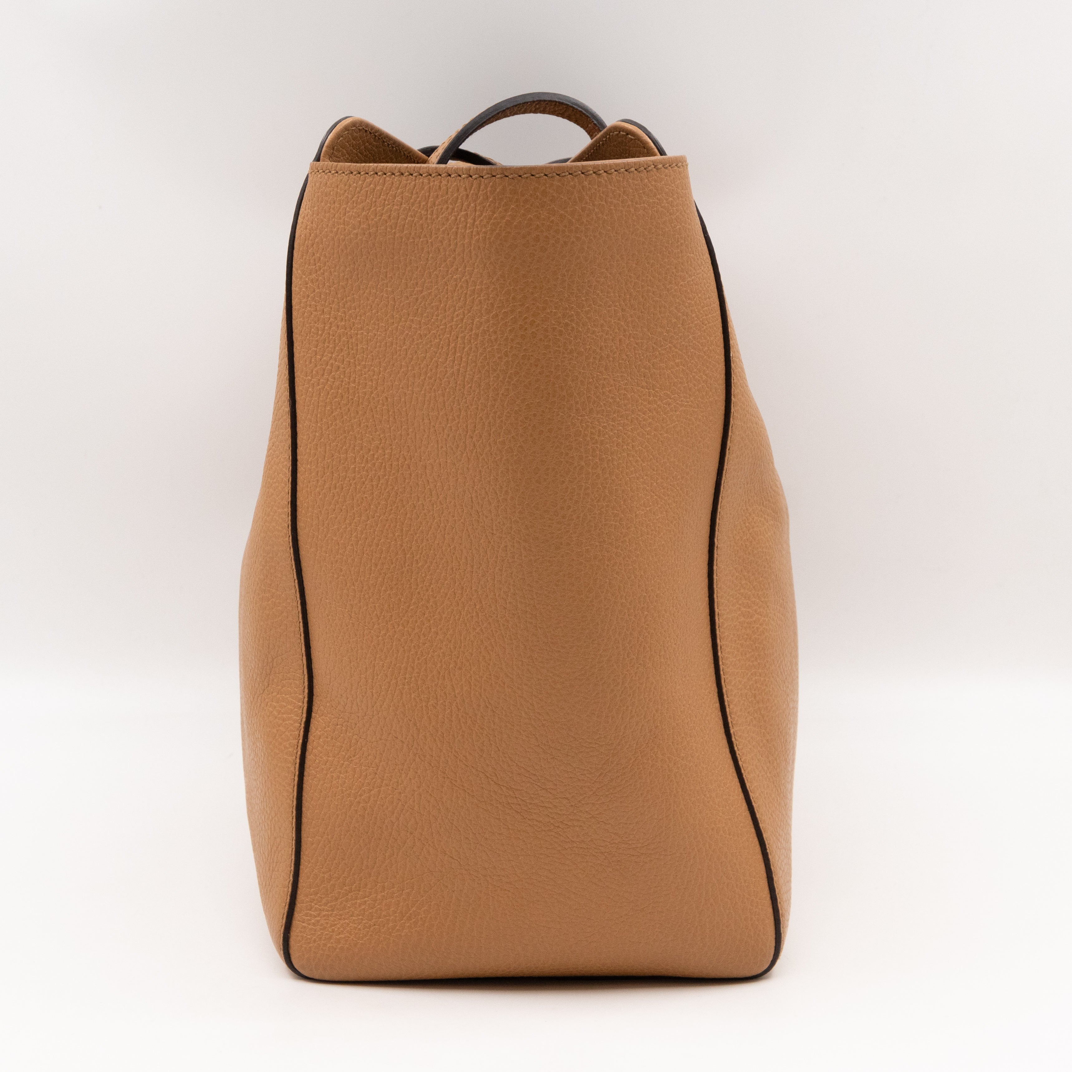 Grand Prix Tote Interlocking G Camel Leather
