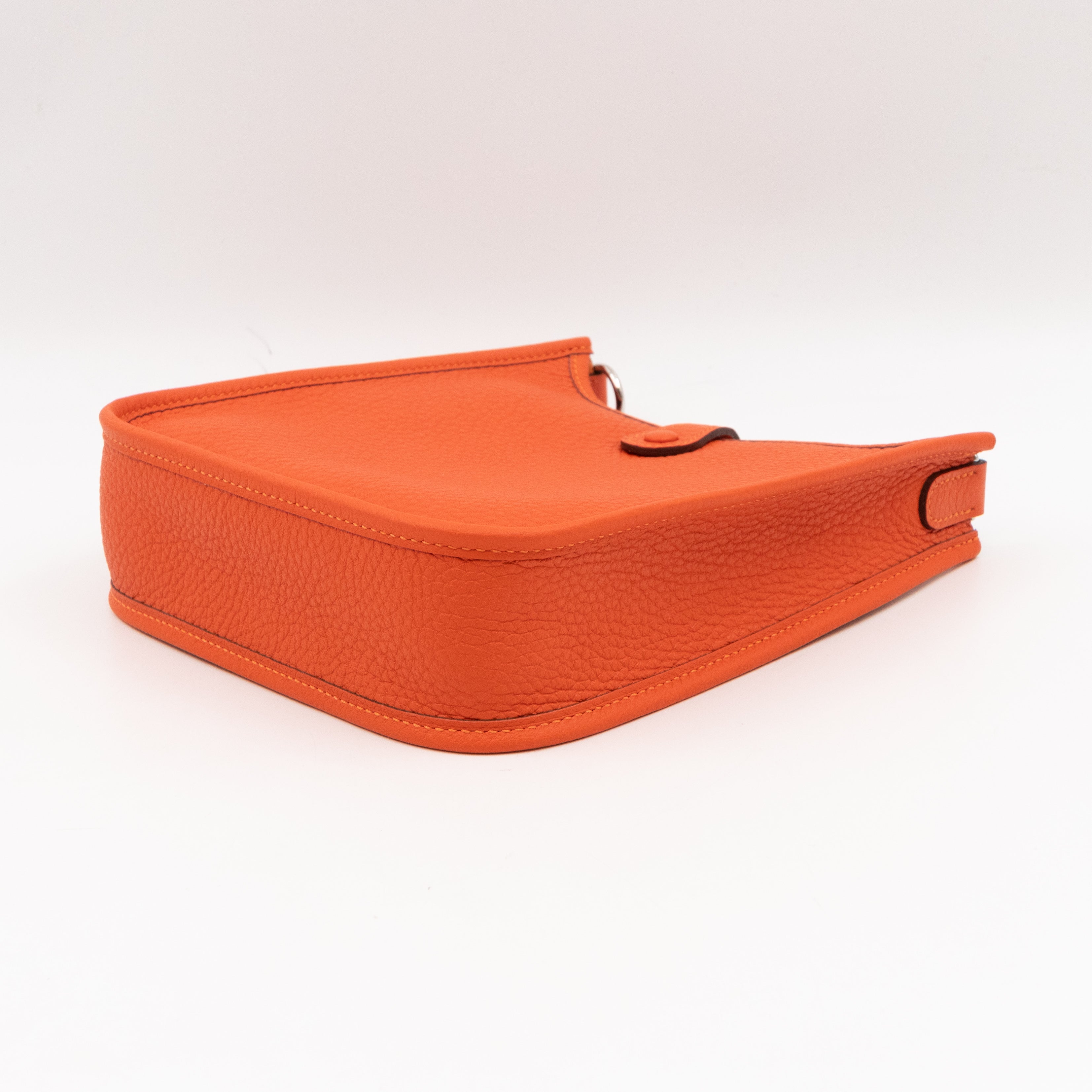 Evelyne 16 Mini Feu Orange Leather