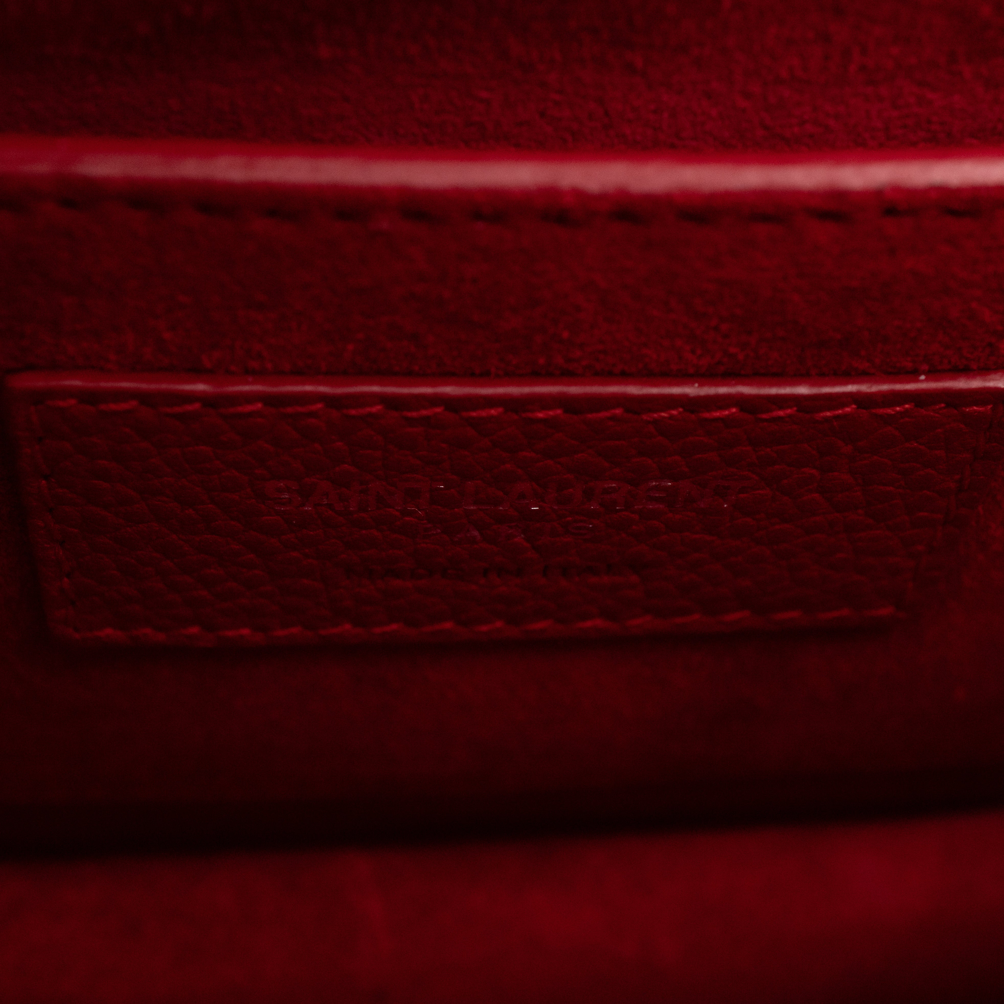 Sunset Medium Red Grained Leather