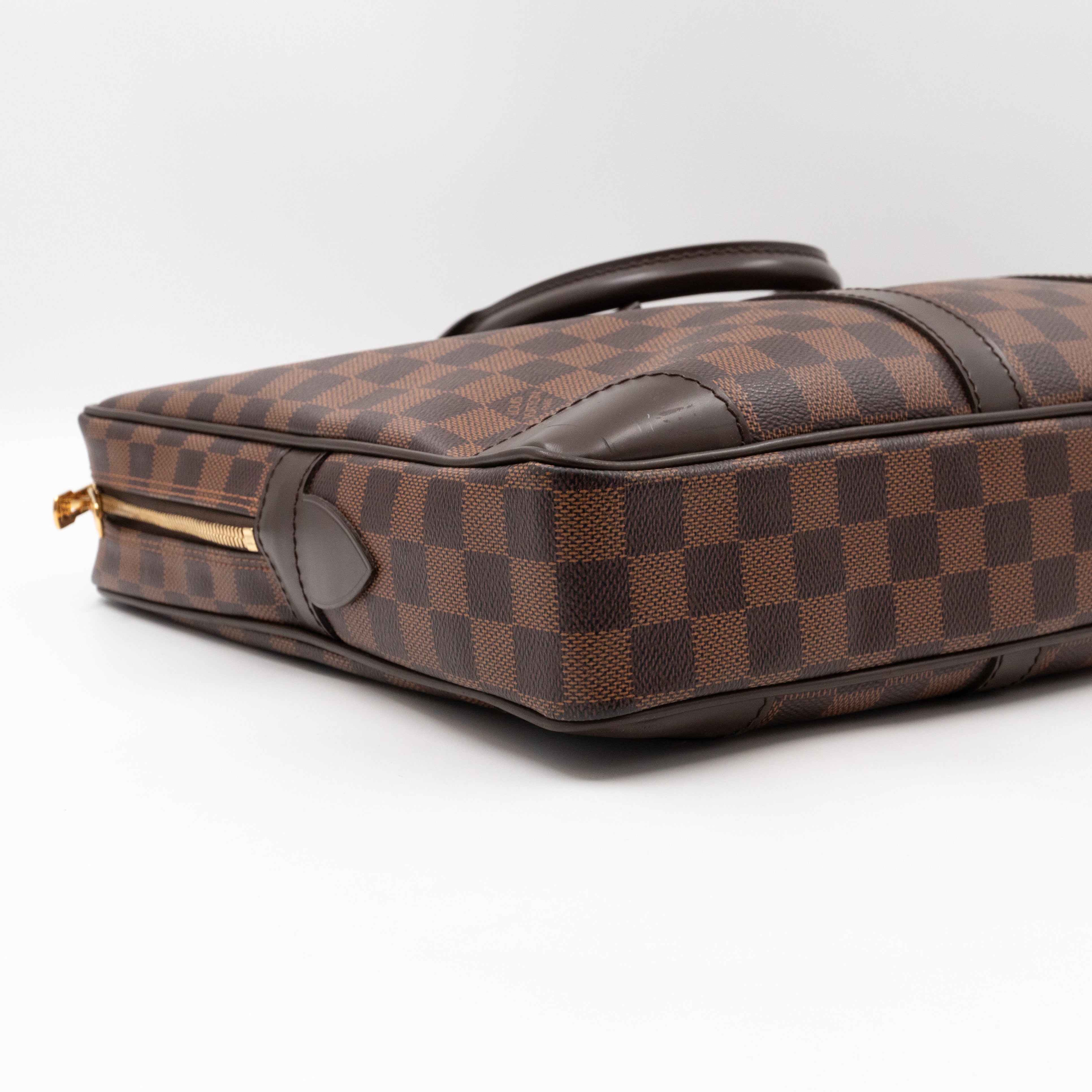 Porte Documents Voyage GM Damier Ebene