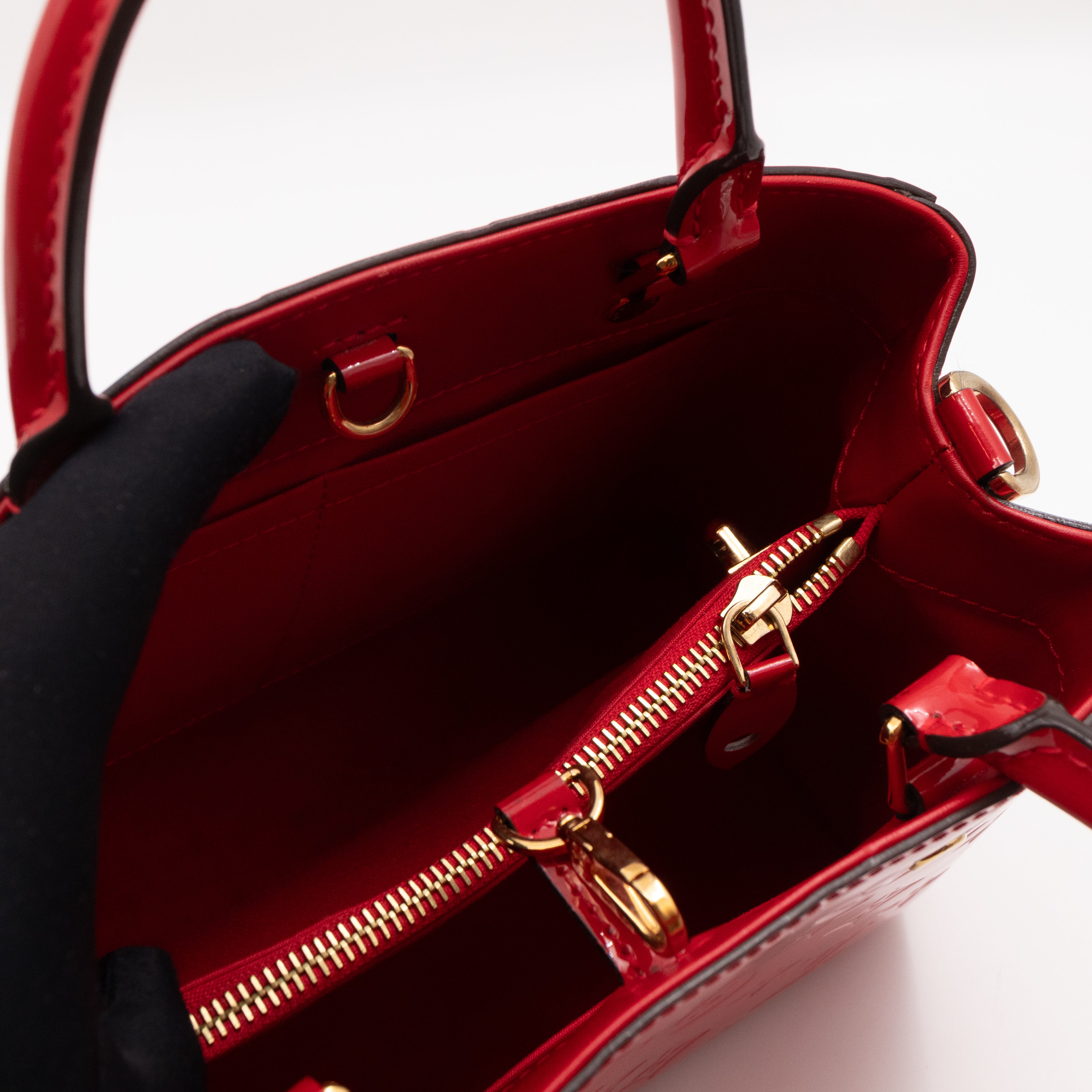 Montaigne BB Red Vernis