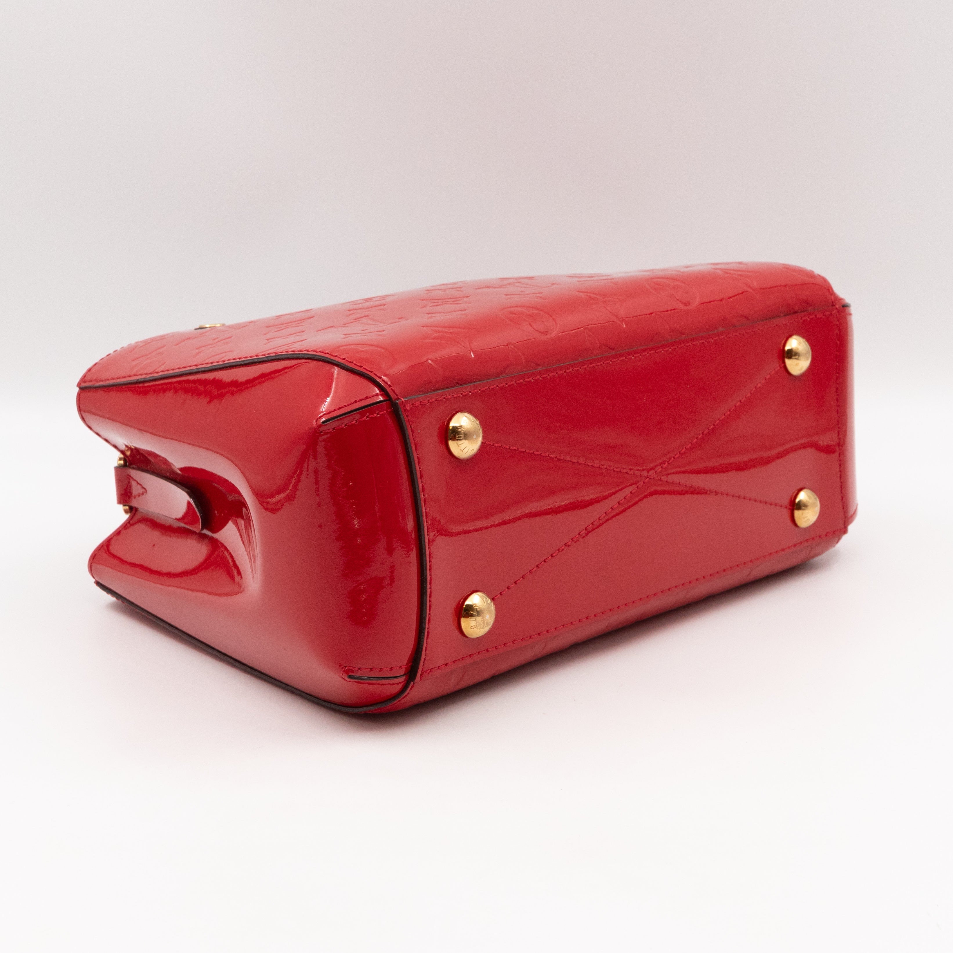 Montaigne BB Red Vernis