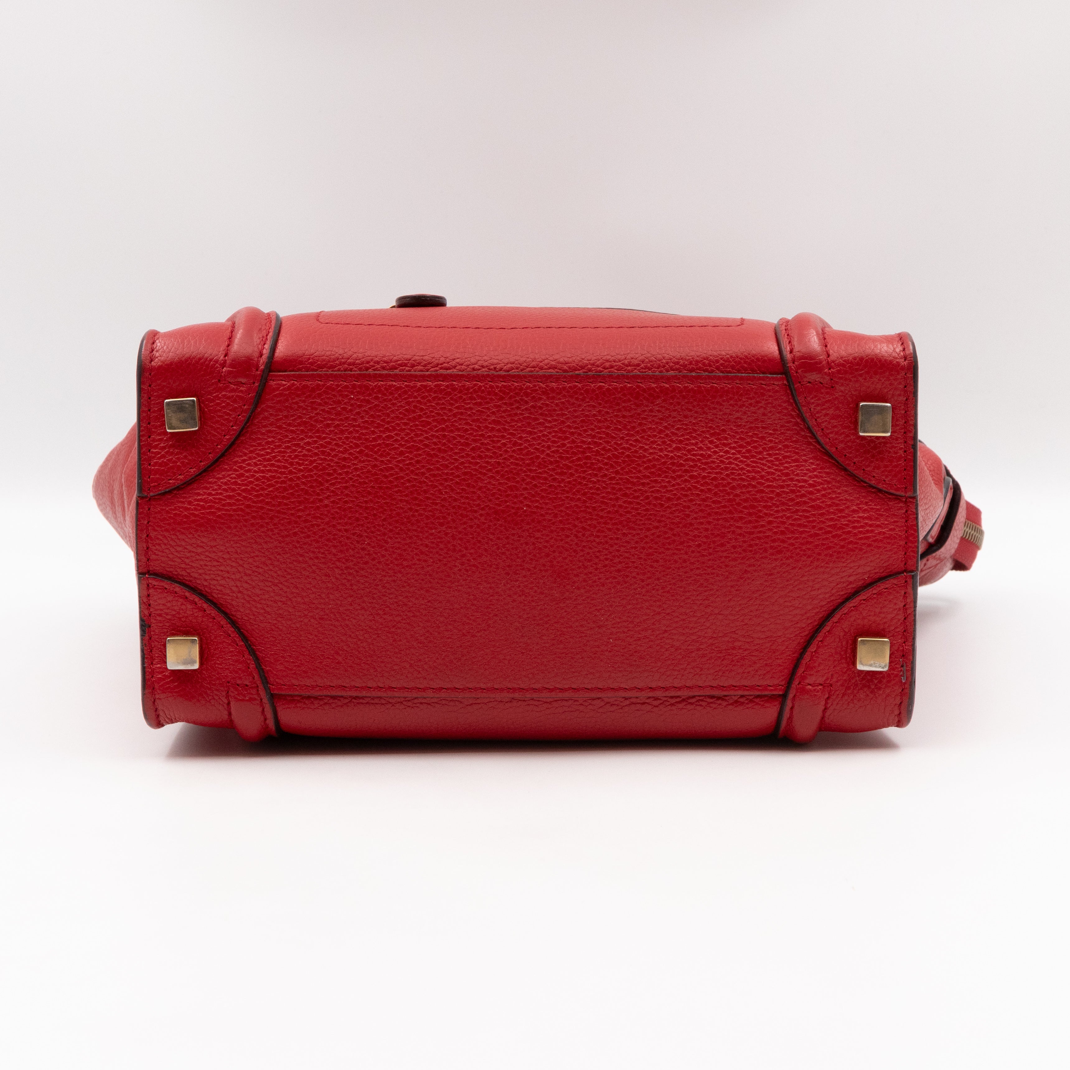 Micro Luggage Red