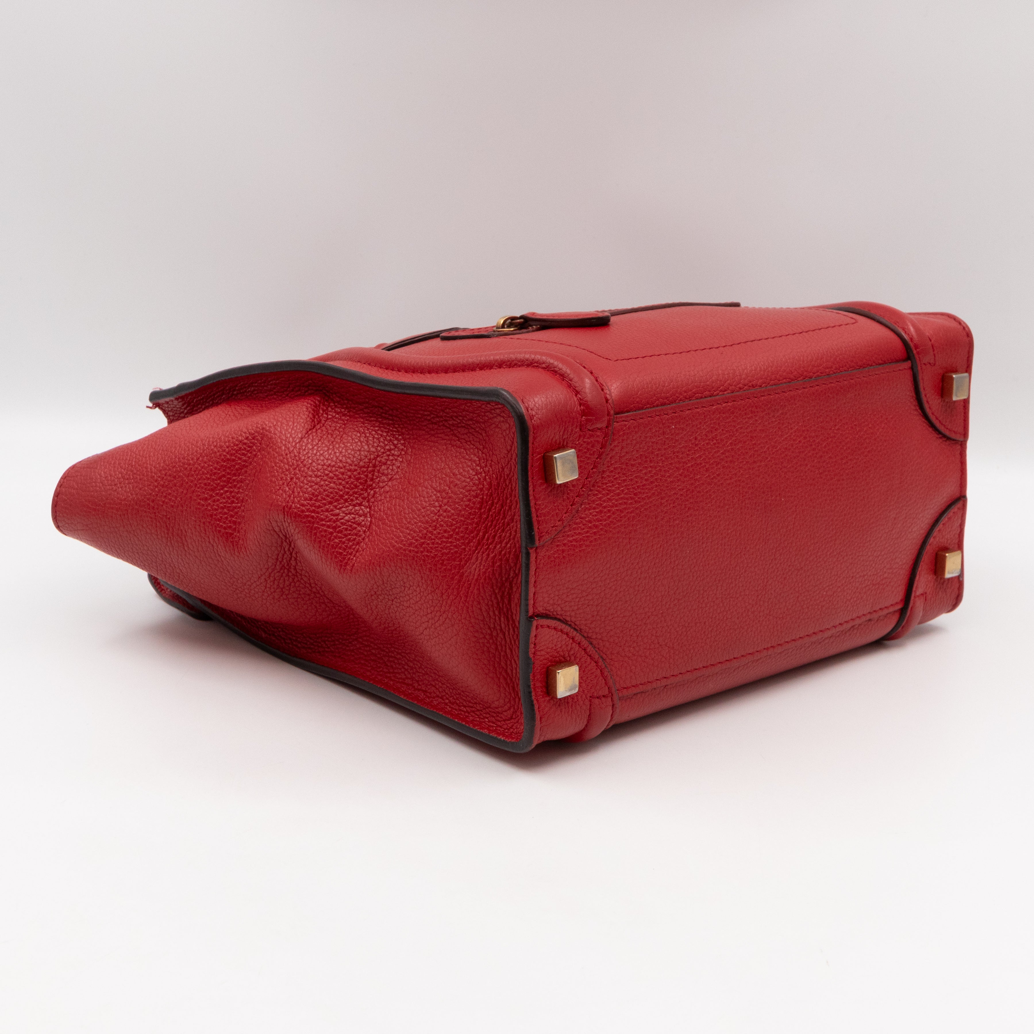 Micro Luggage Red