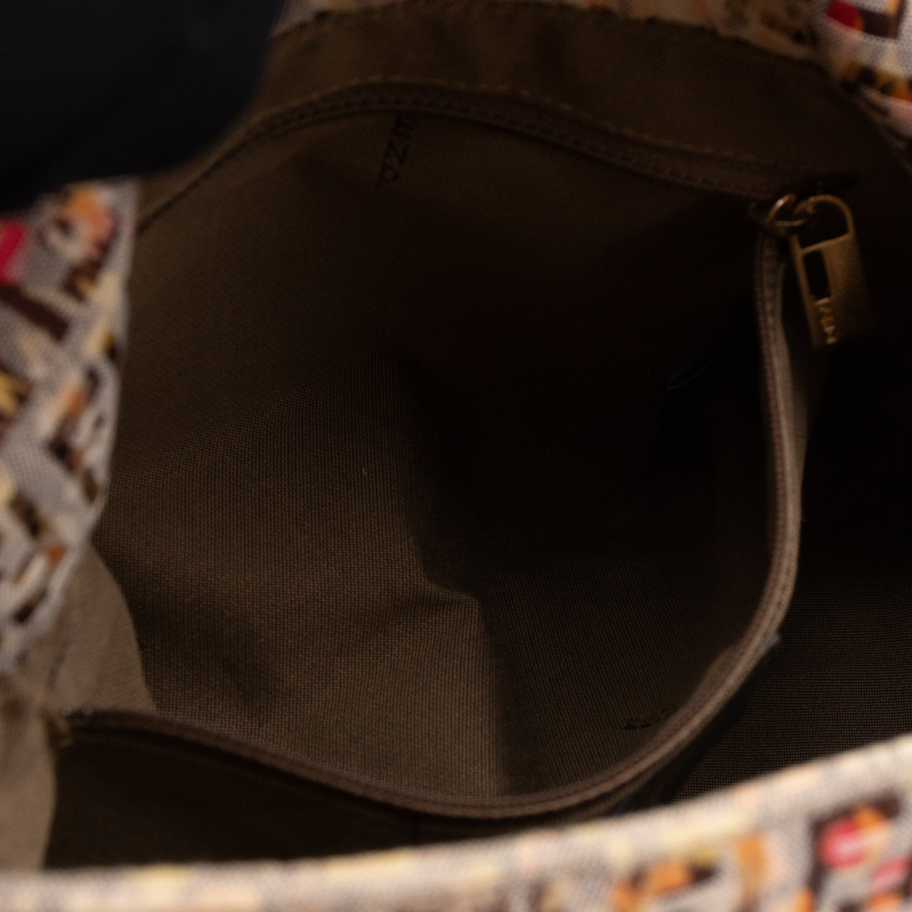 Mamma Forever Baguette Flower Zucchino Canvas