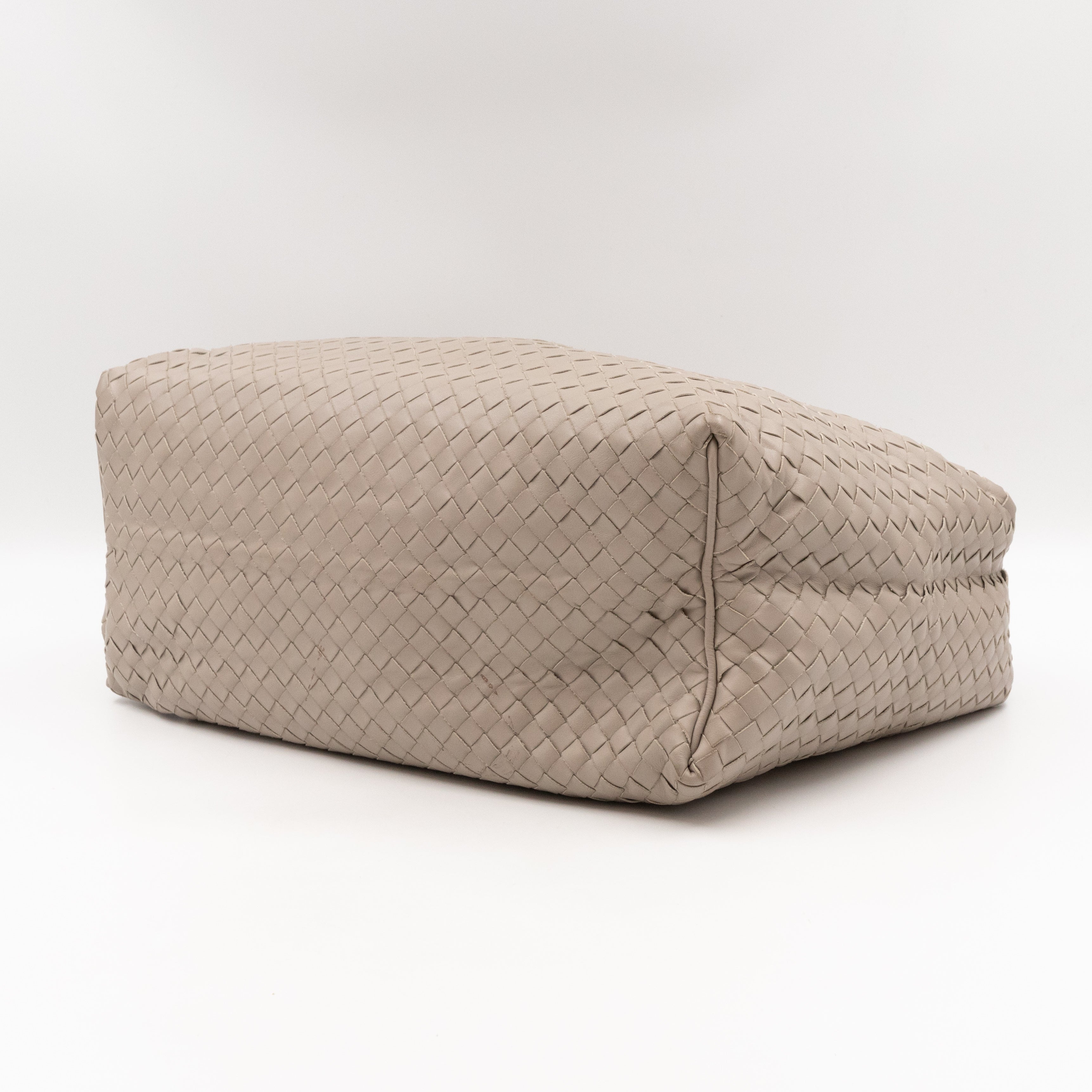 Sloane Hobo Bag Intrecciato Light Grey Leather