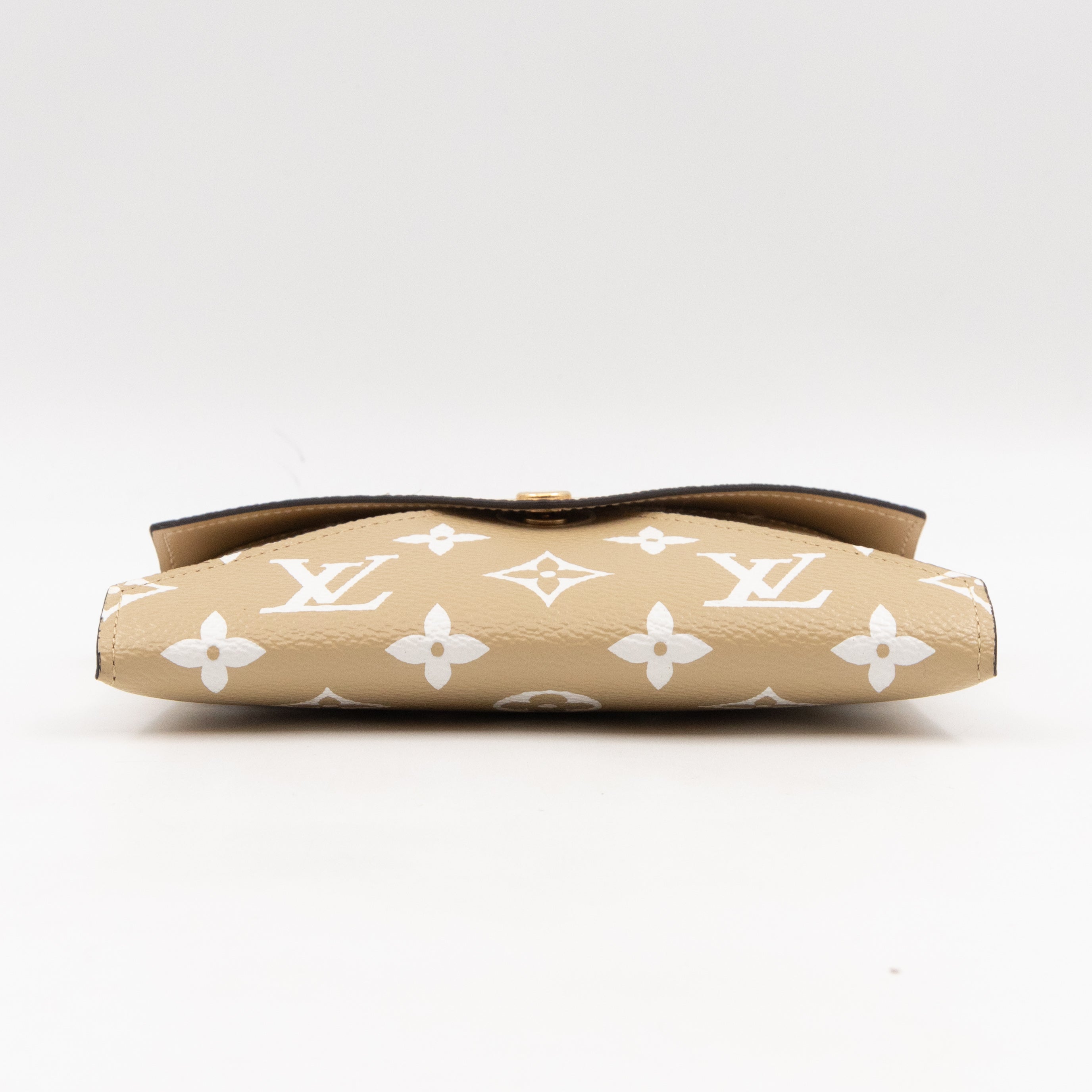 Kirigami Pochette Medium Beige White Monogram