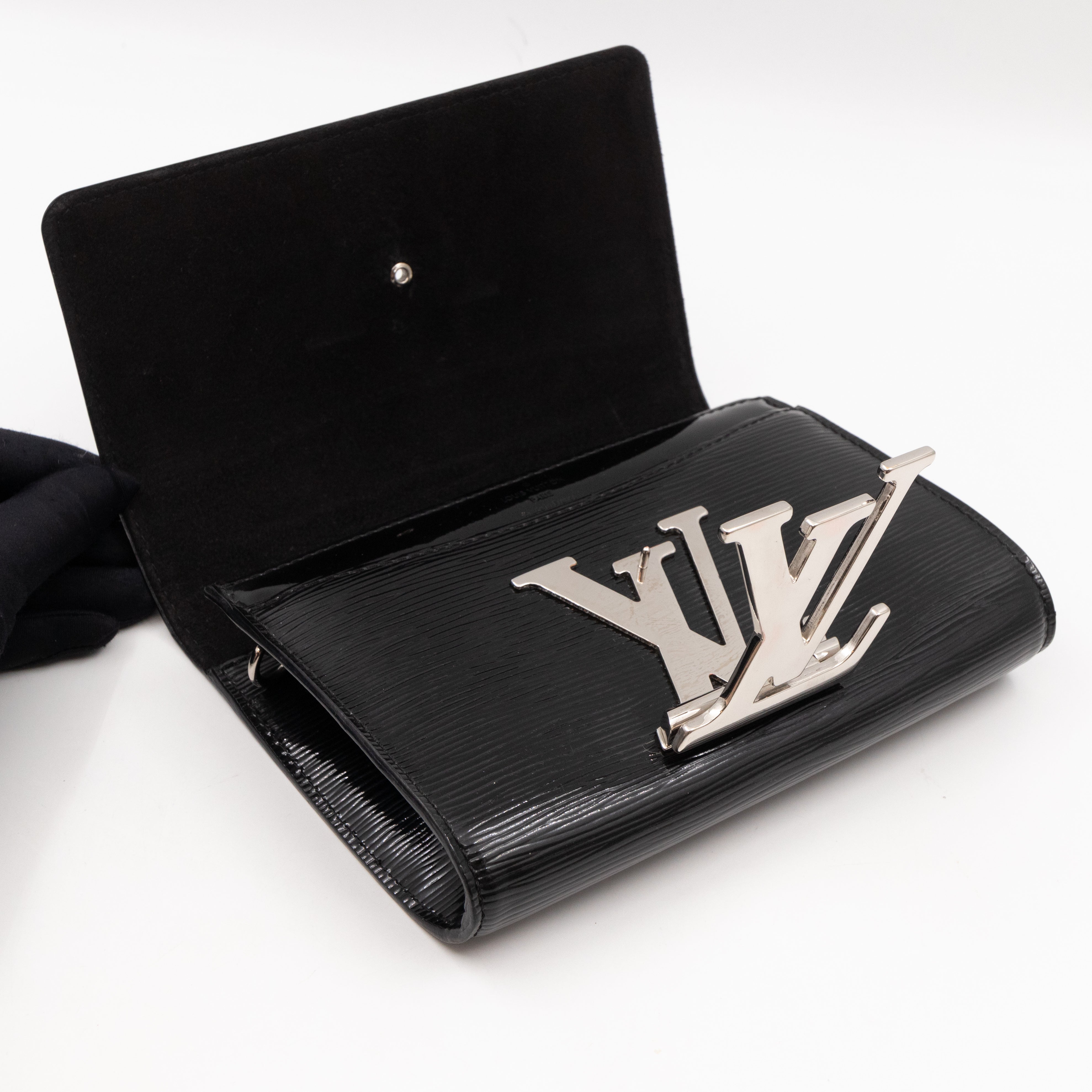 Pochette Louise PM Black Epi Leather