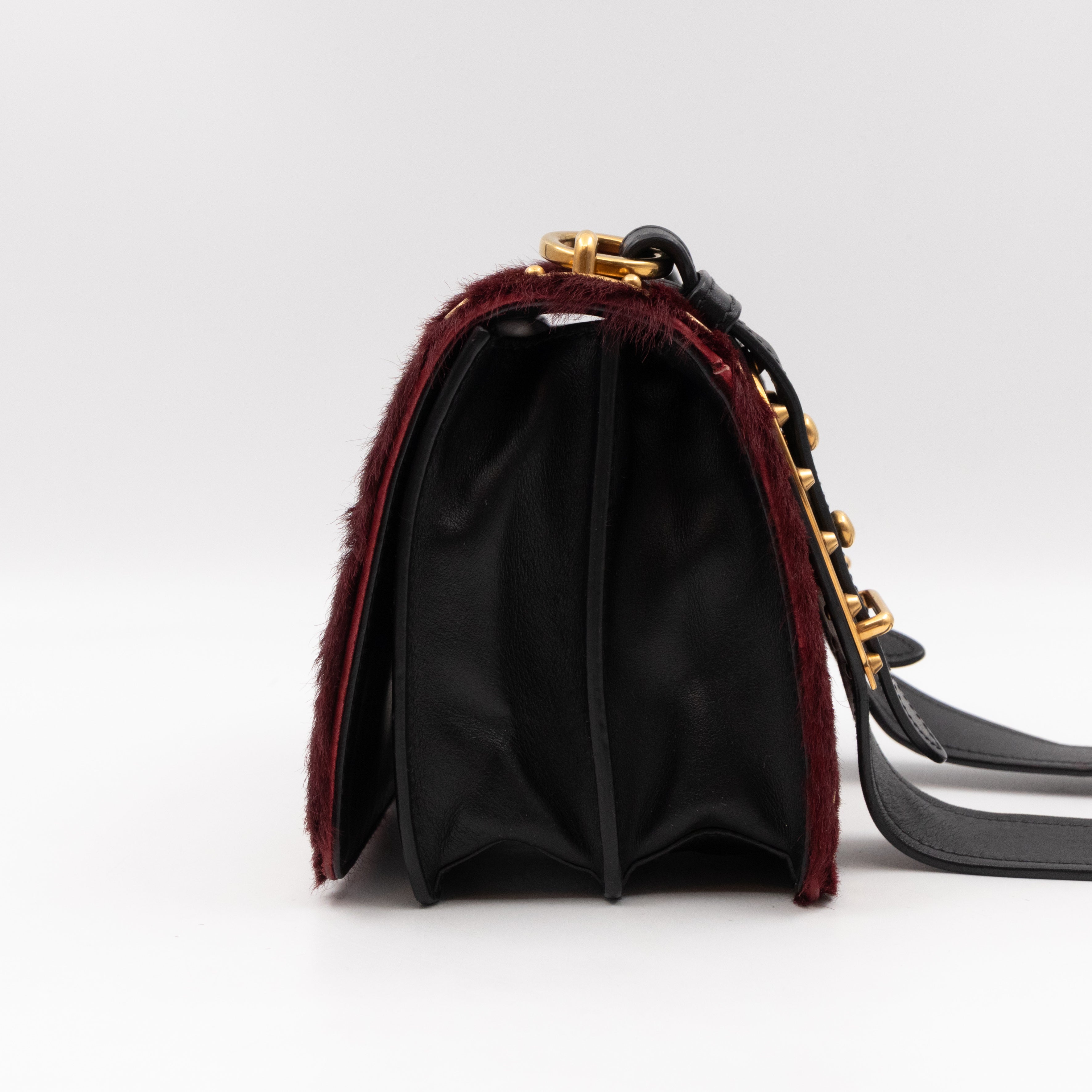 Cahier Calf Hair Calfskin Granato Black & Gold