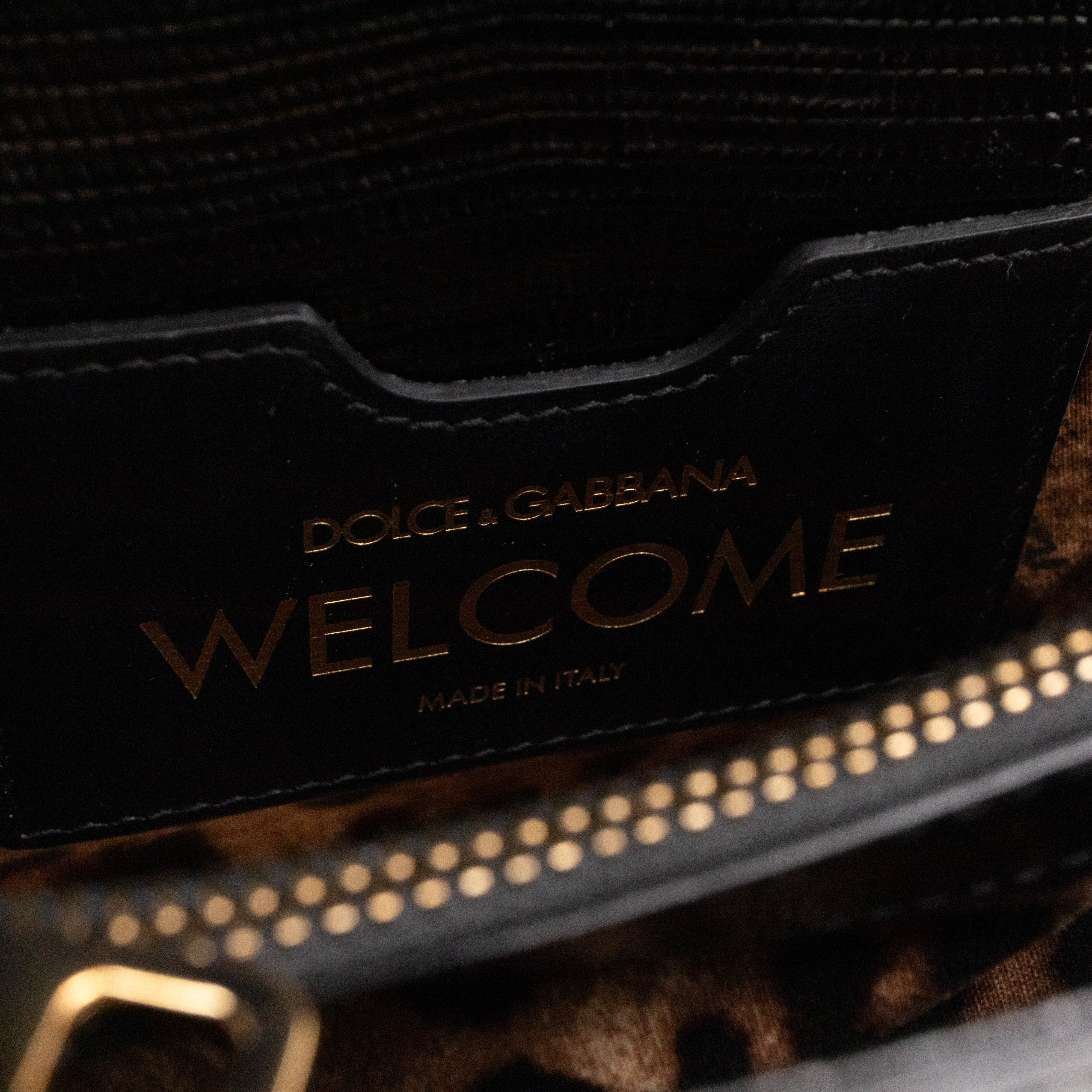 Welcome Shoulder Bag Black Lizard Embossed Leather