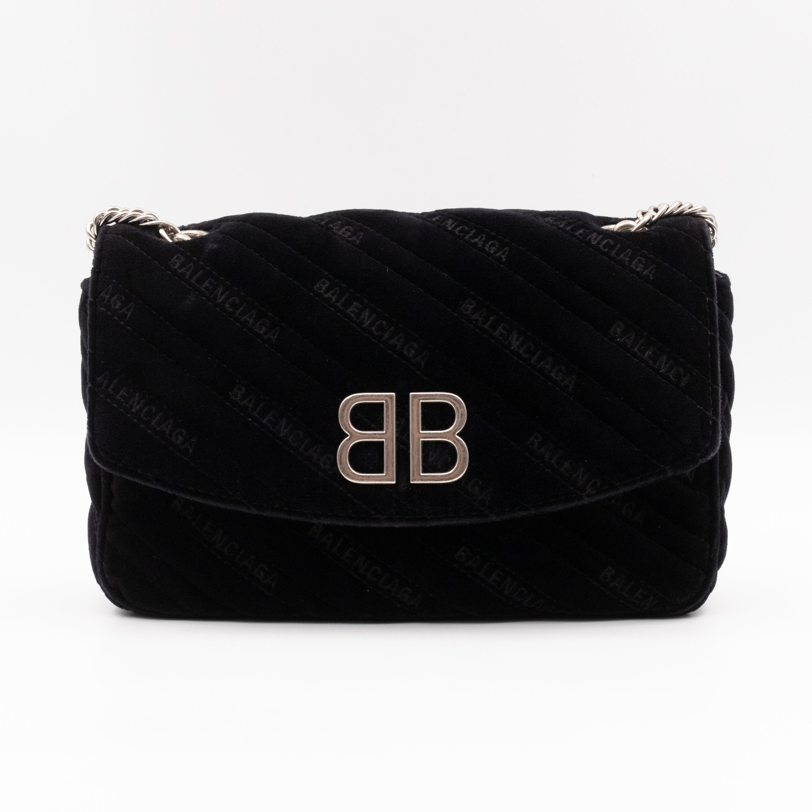 BB Chain Round Shoulder Bag Black Quilted Velvet