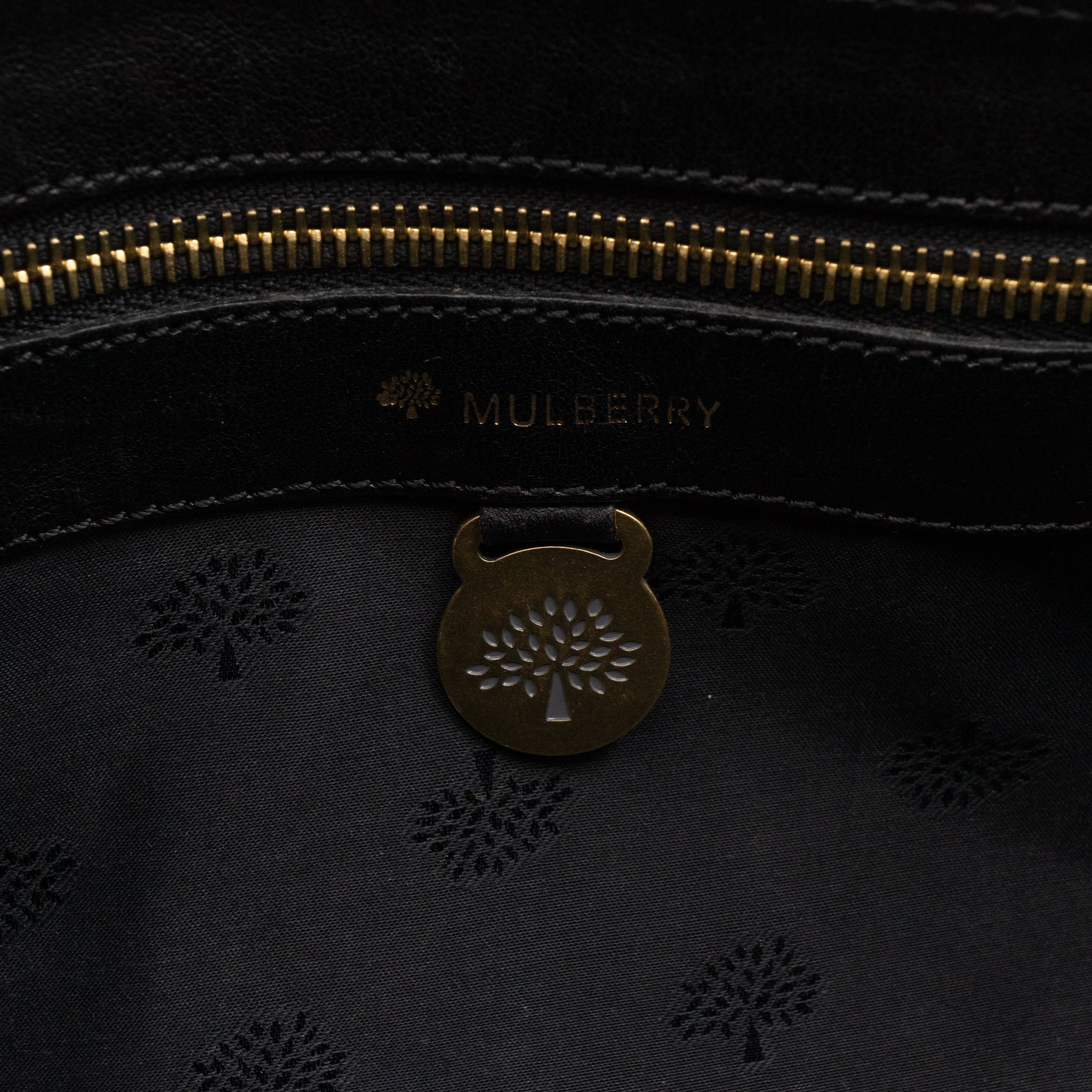 Bayswater East West Black Leather