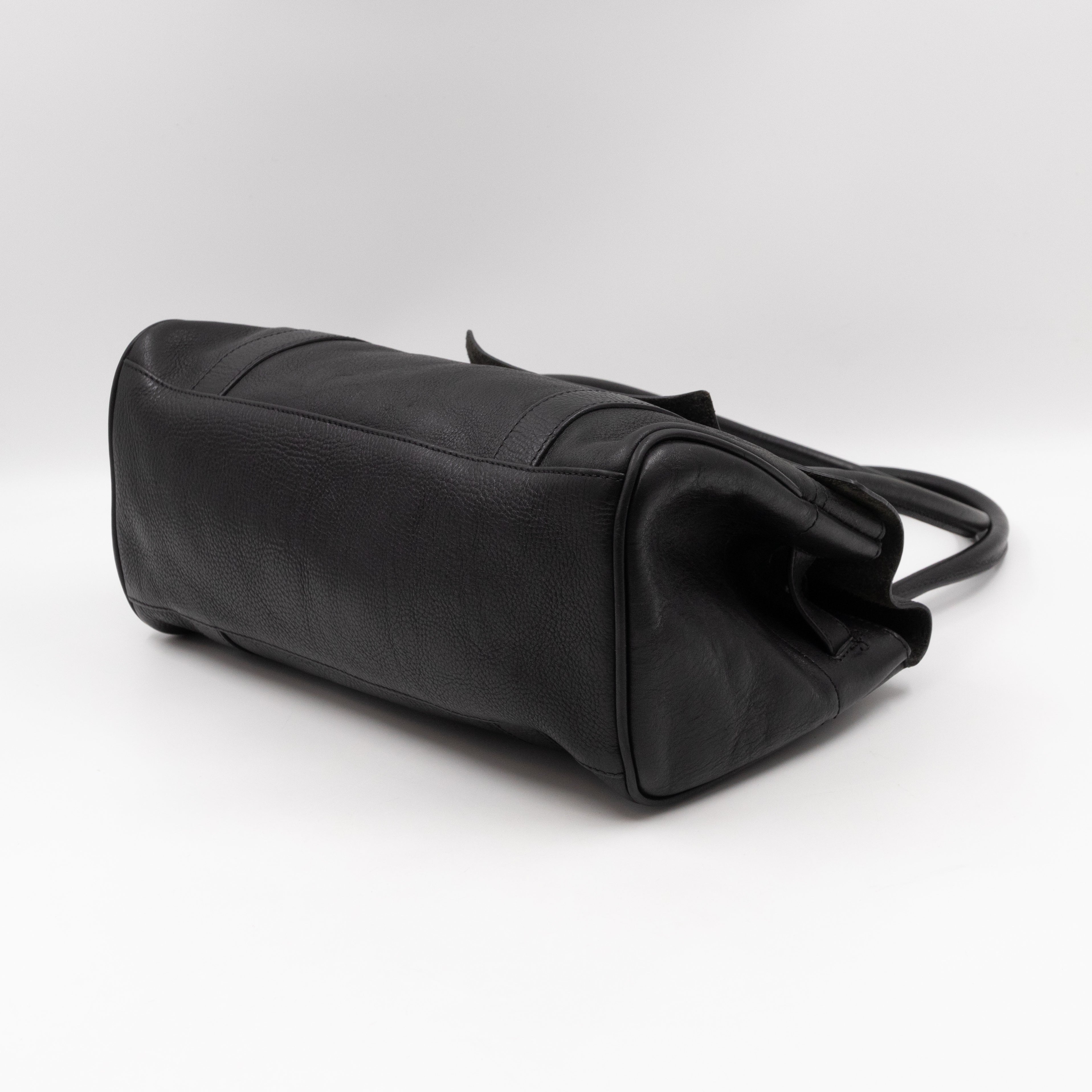 Bayswater East West Black Leather