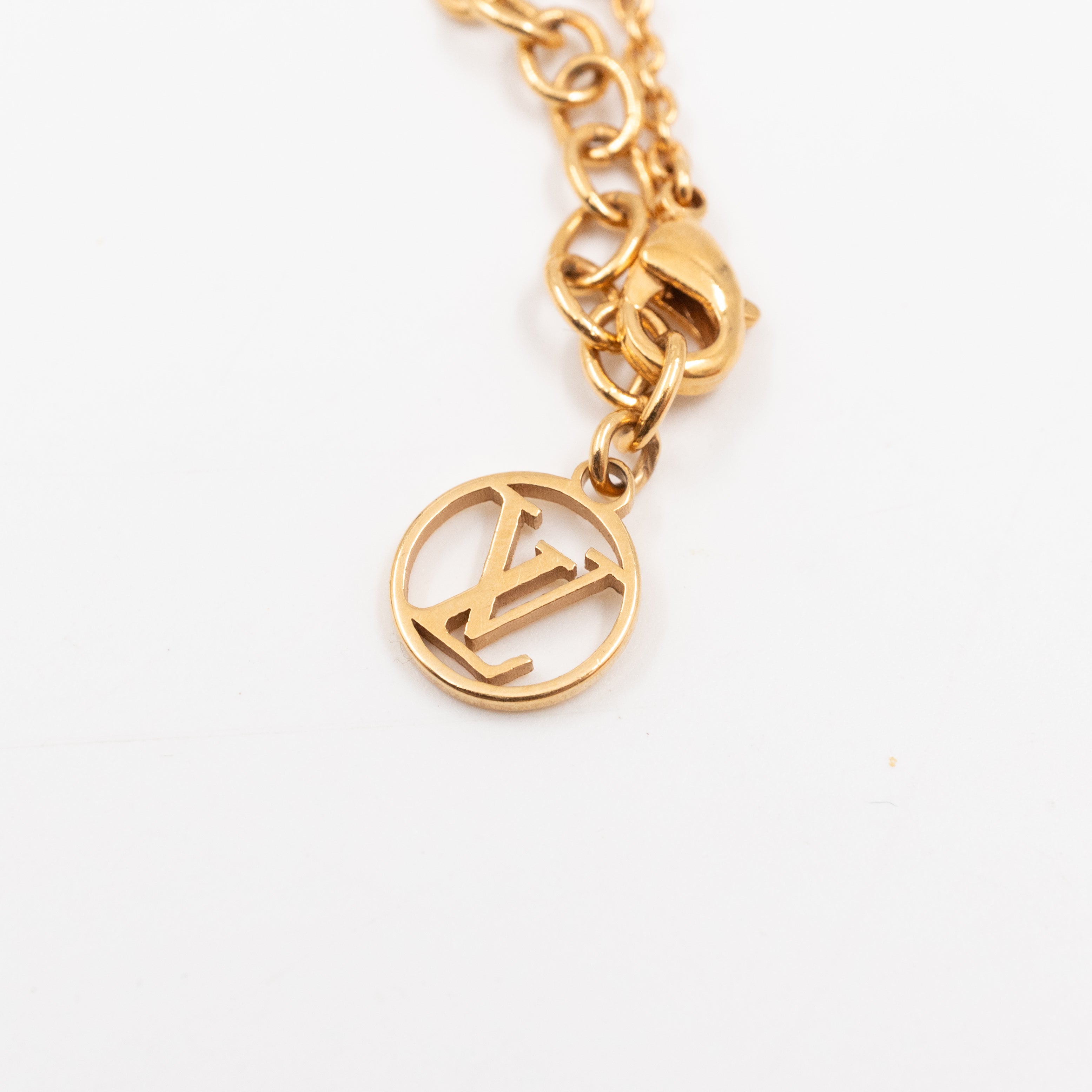 LV & Me Letter Bracelet Gold