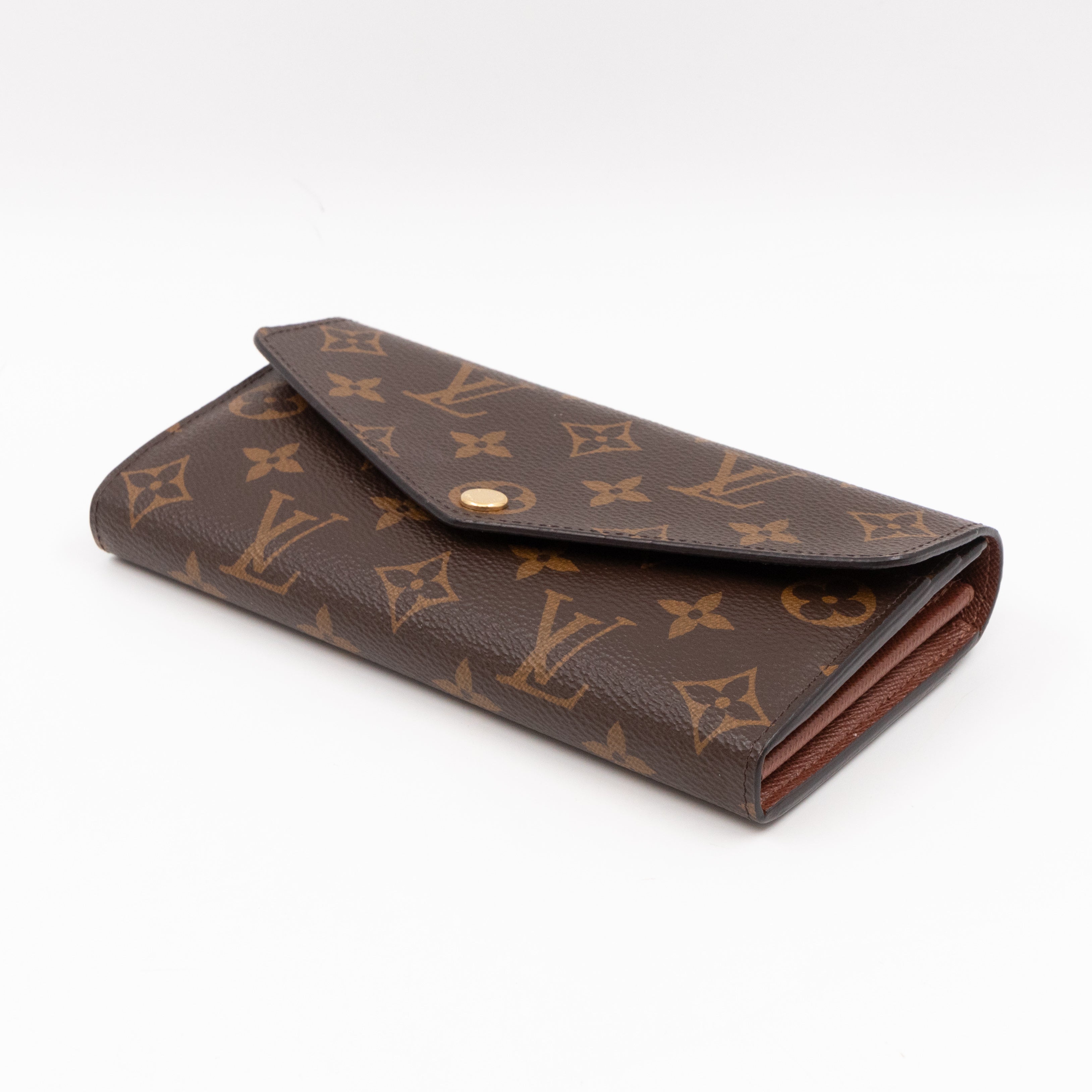 Sarah Wallet Monogram Brown