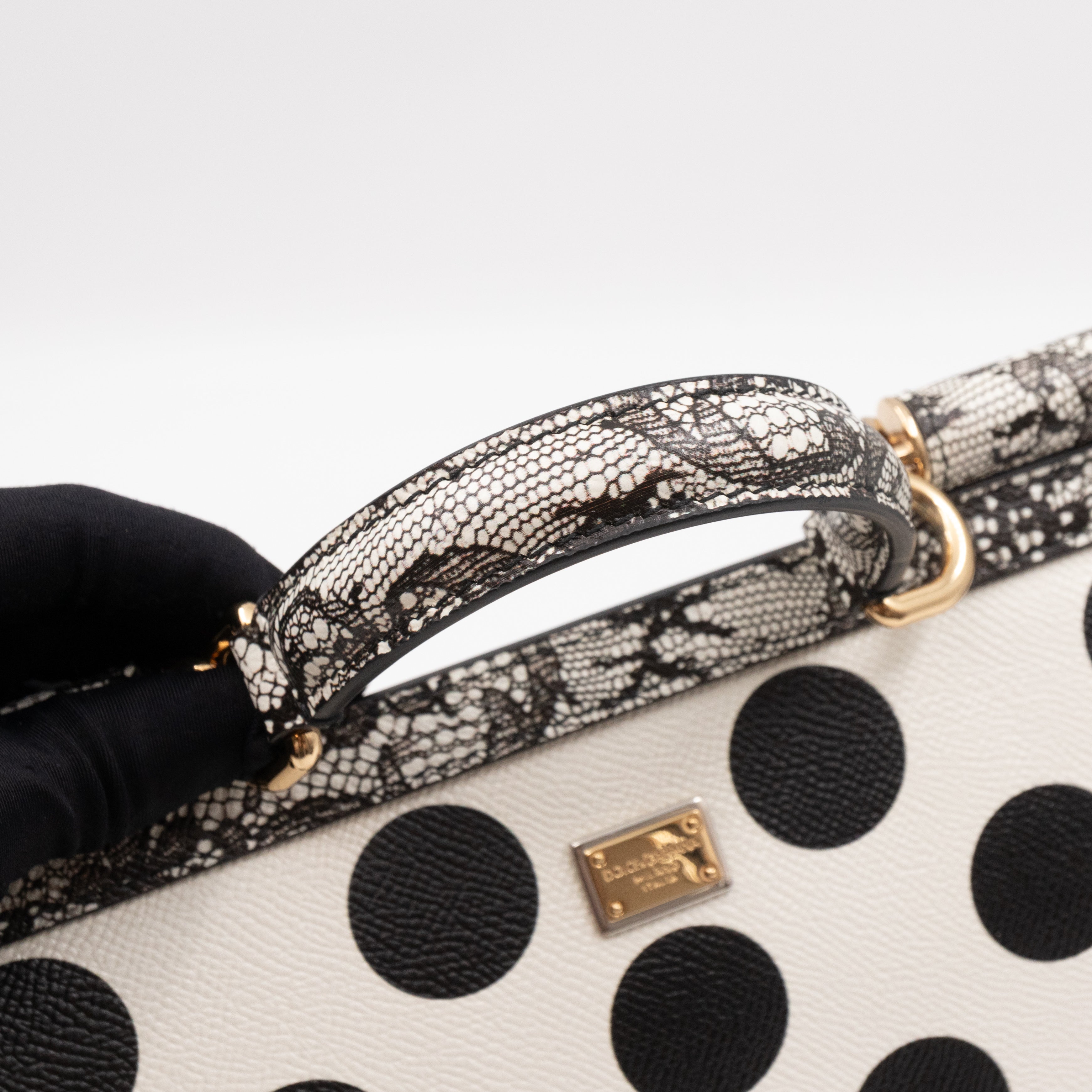 Sicily Laced Embroidery Dauphine Leather