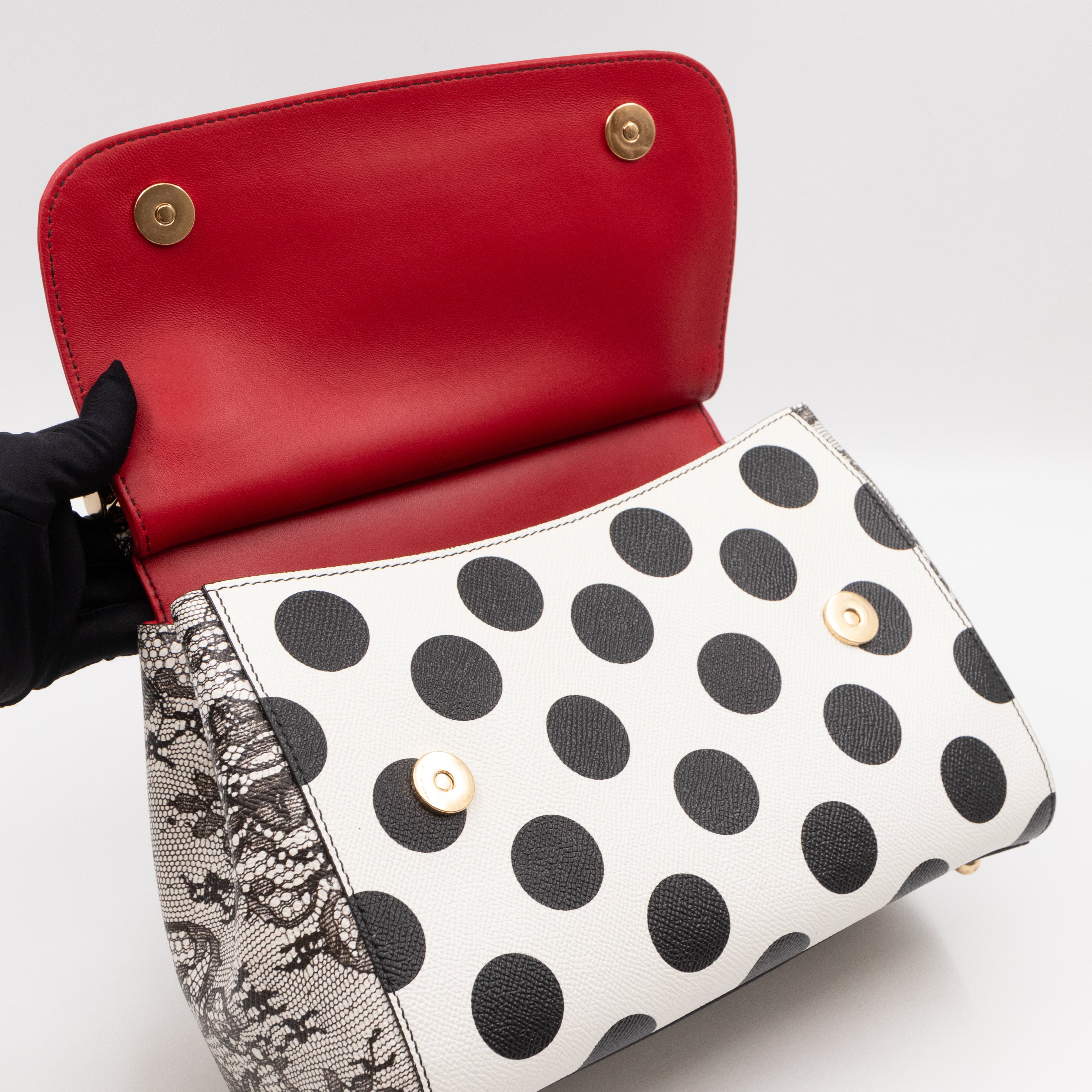 Sicily Laced Embroidery Dauphine Leather