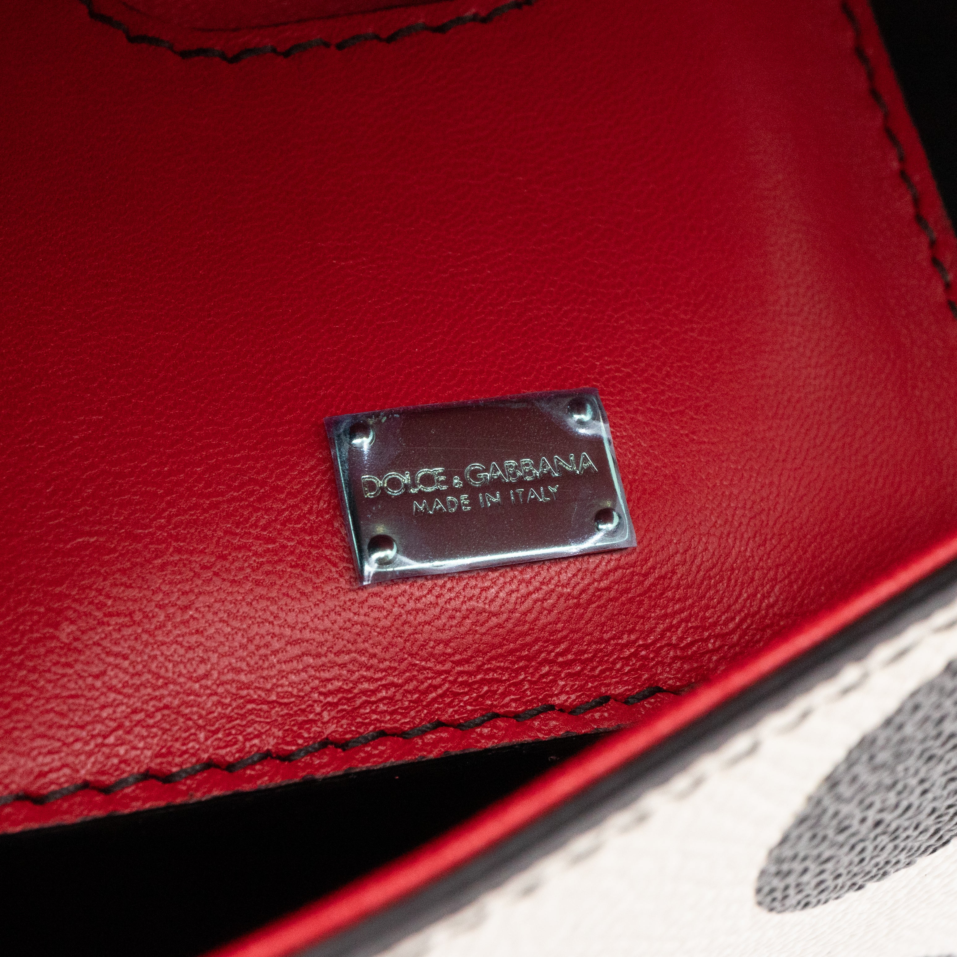 Sicily Laced Embroidery Dauphine Leather