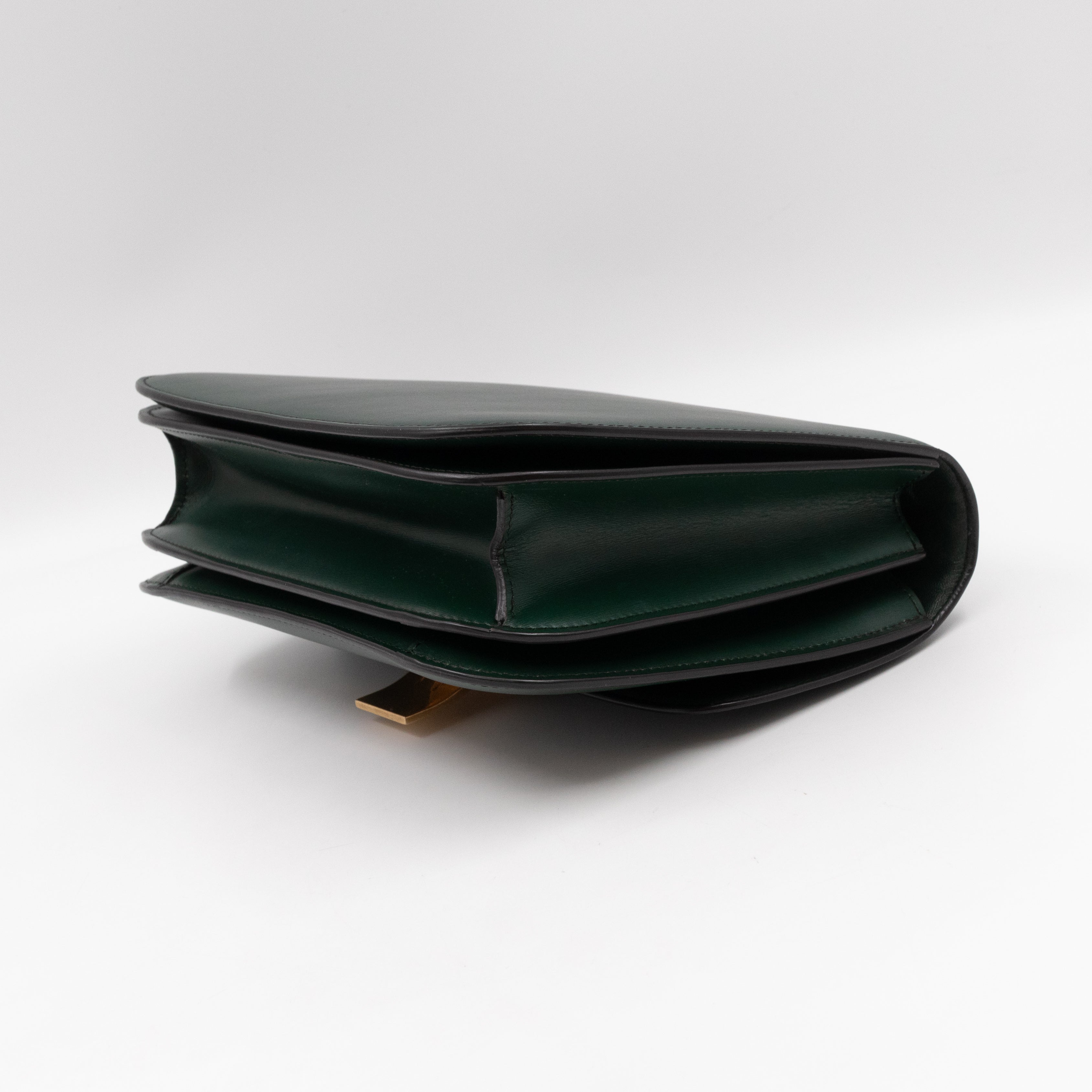 Classic Box Medium Green Leather