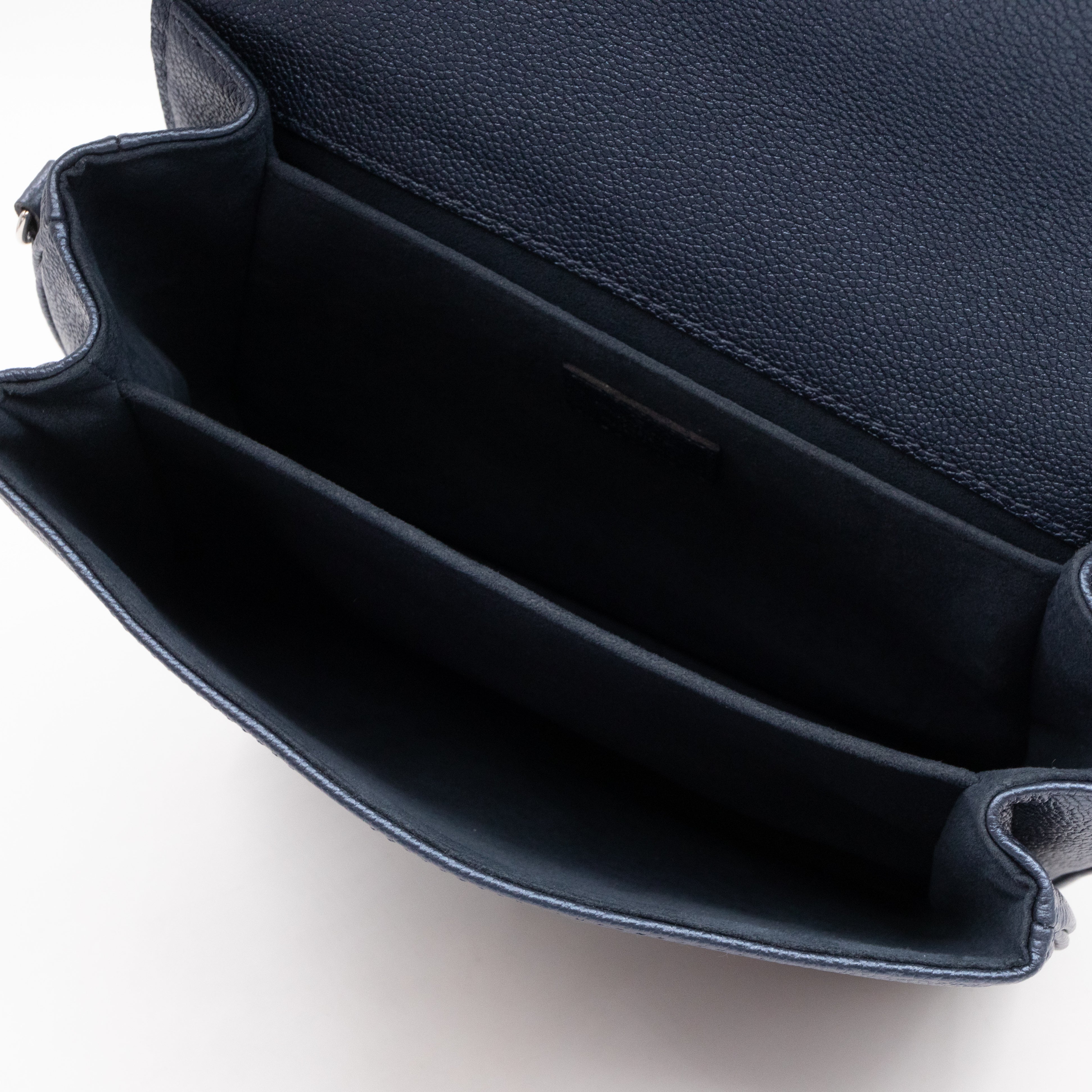 Pochette Metis Giant Empreinte Iridescent Leather