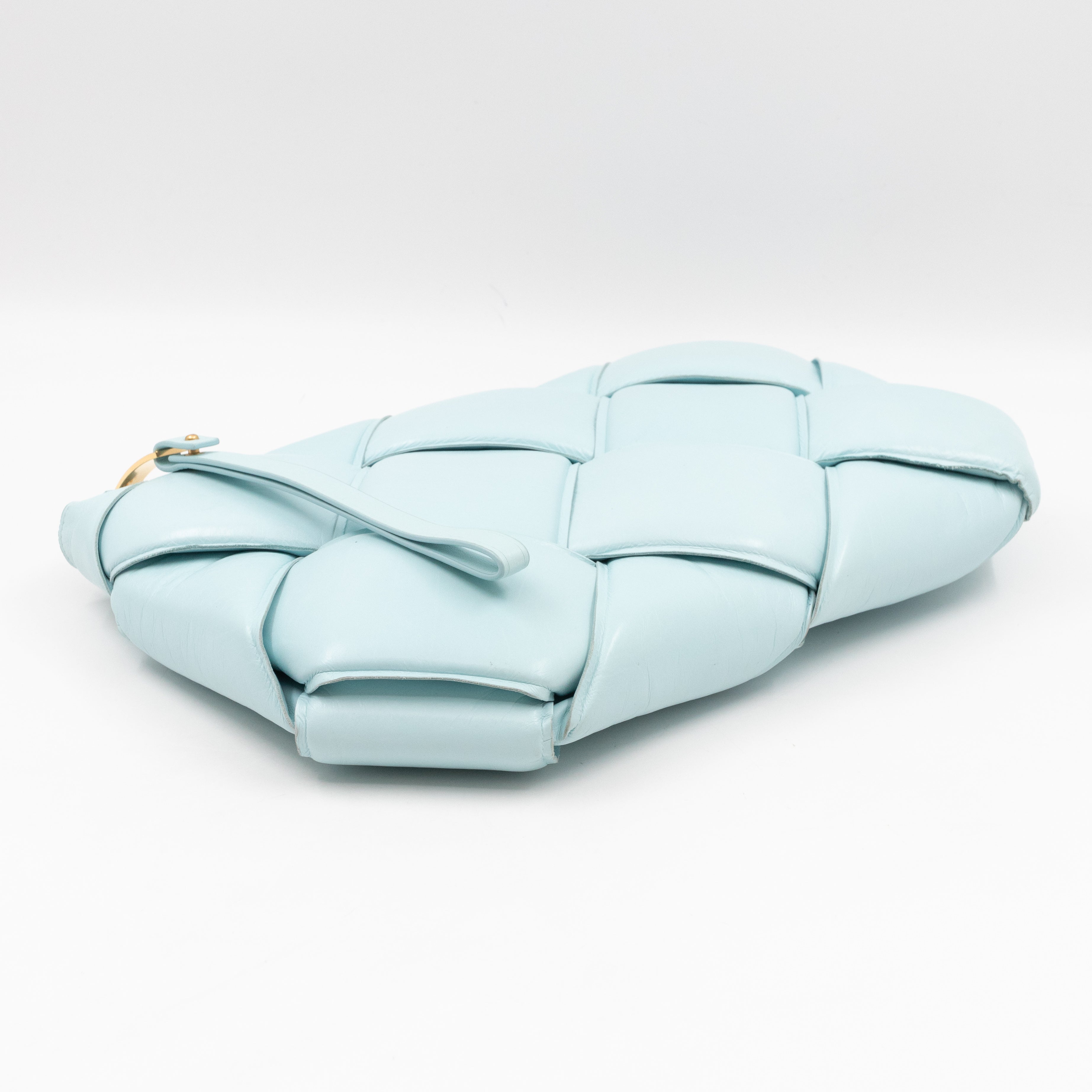 Padded Pouch Clutch Maxi Intrecciato Spearmint Leather