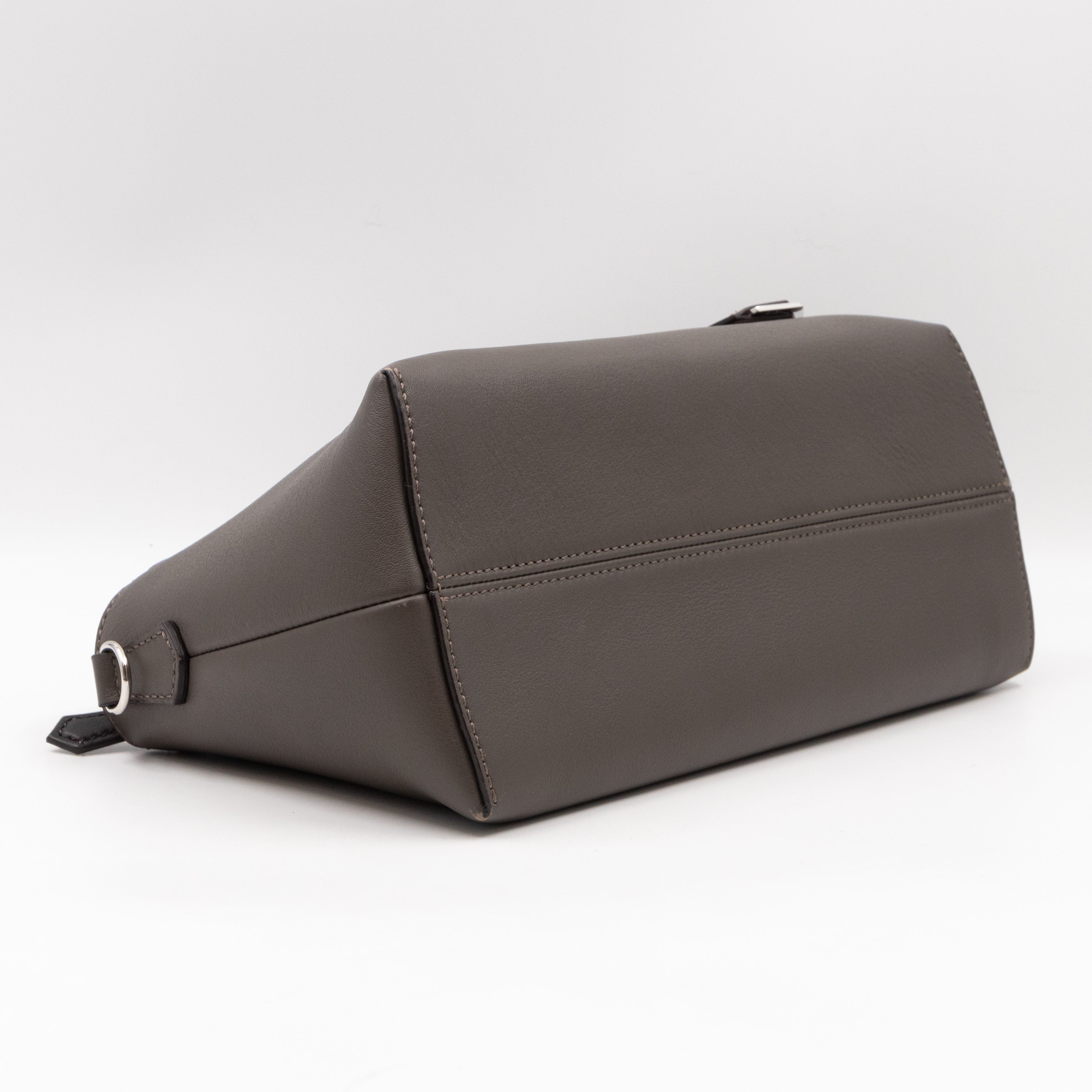 By The Way Medium Carbone Leather