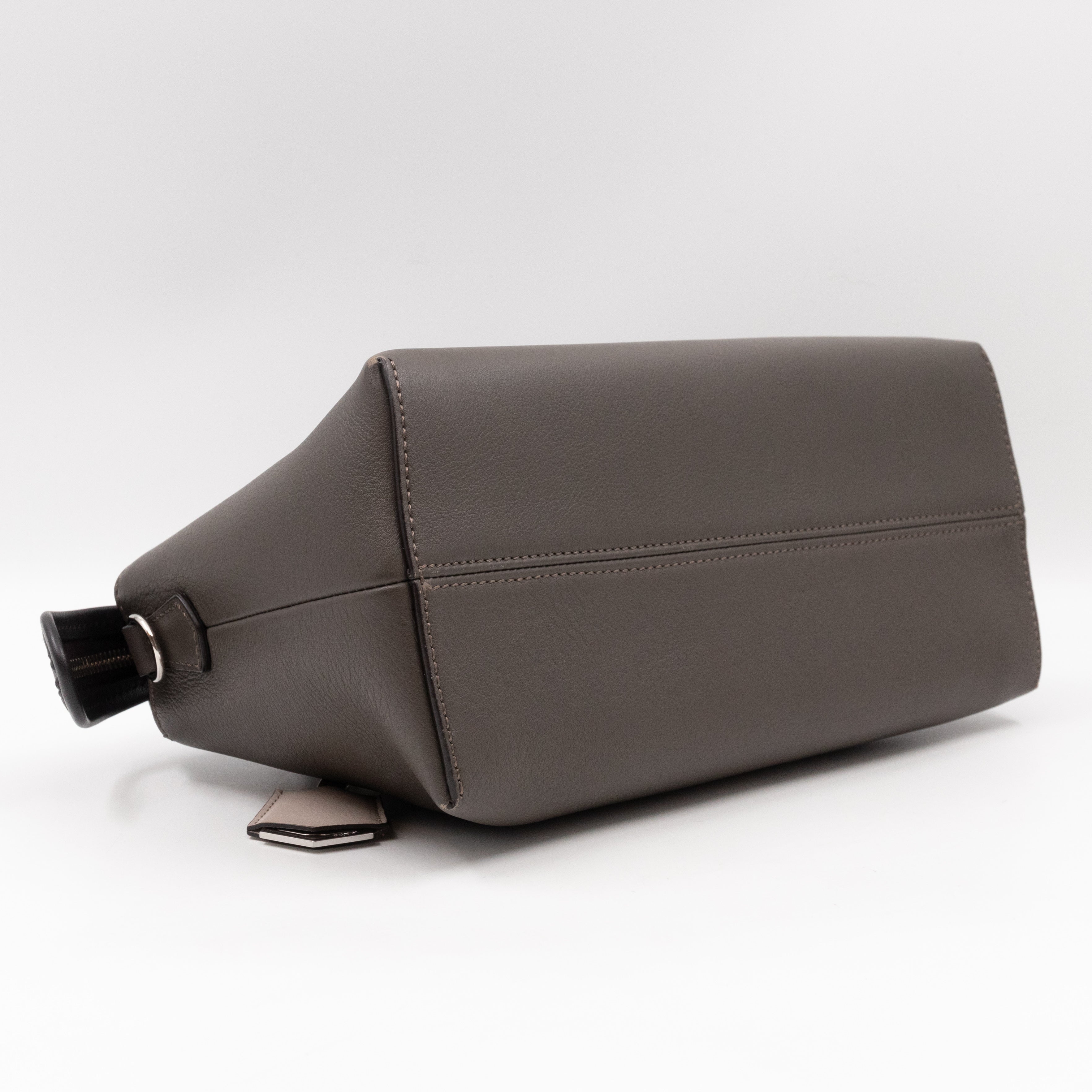 By The Way Medium Carbone Leather