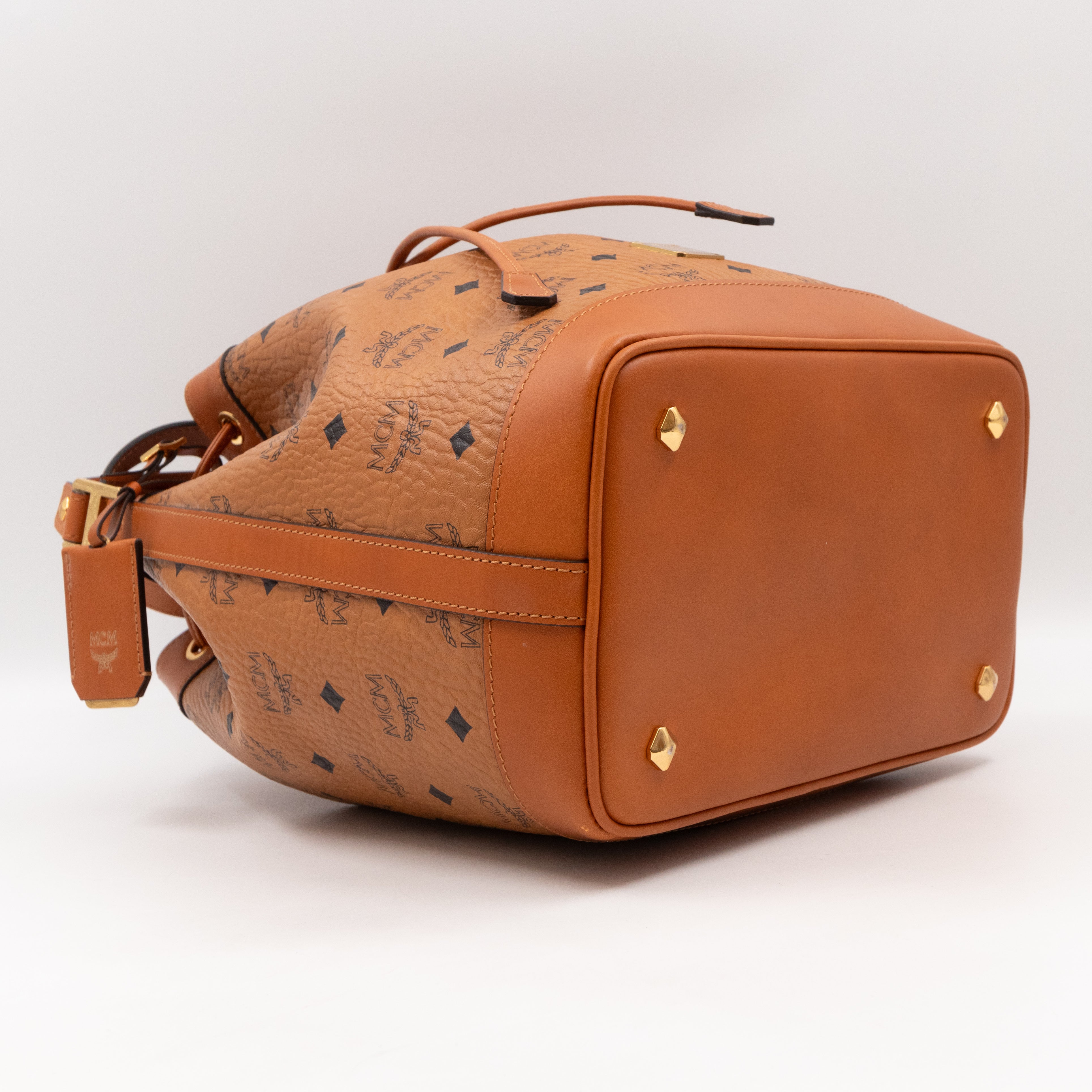 Heritage Petit Drawstring Bucket Bag Visetos Cognac