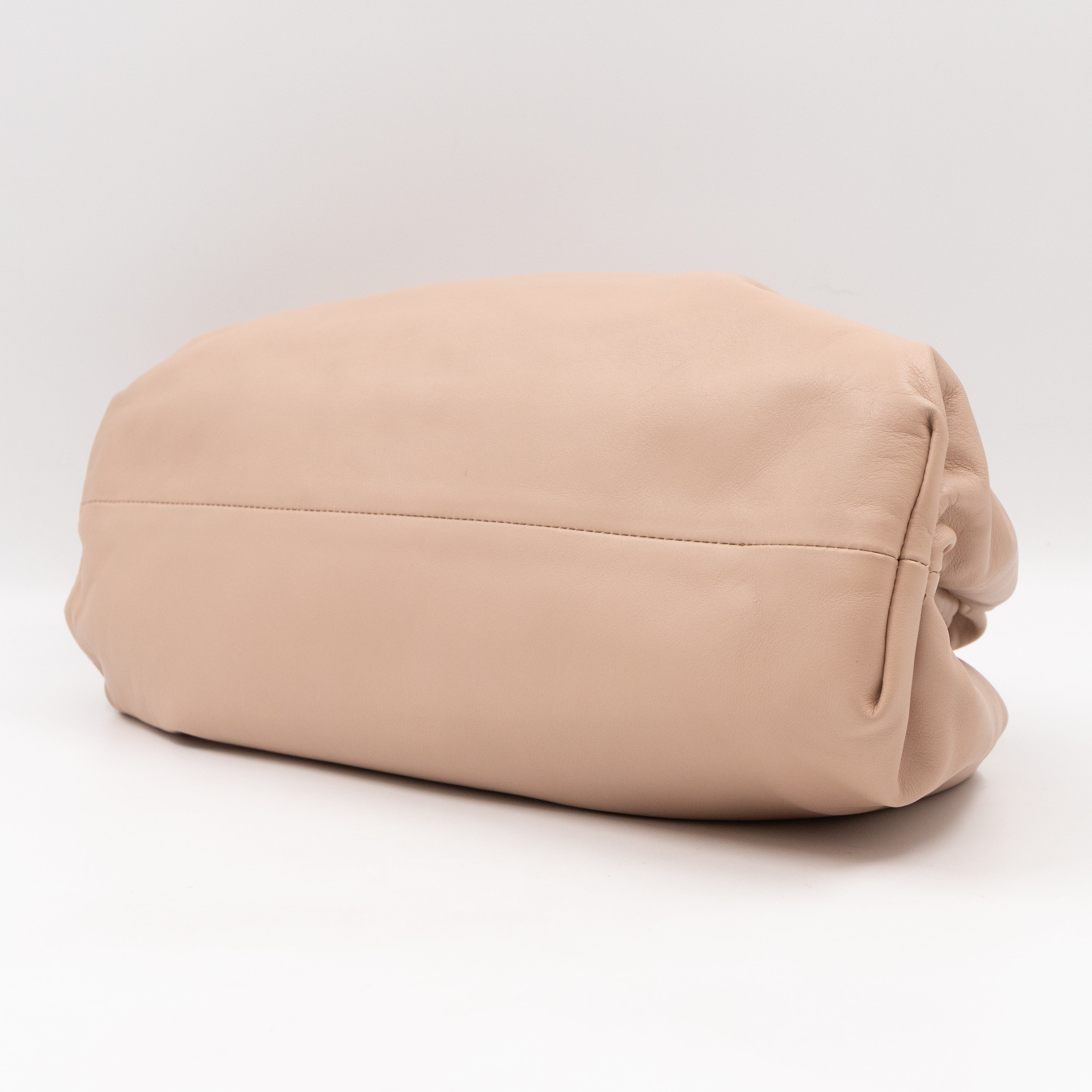 The Pouch Smooth Leather Almond Beige
