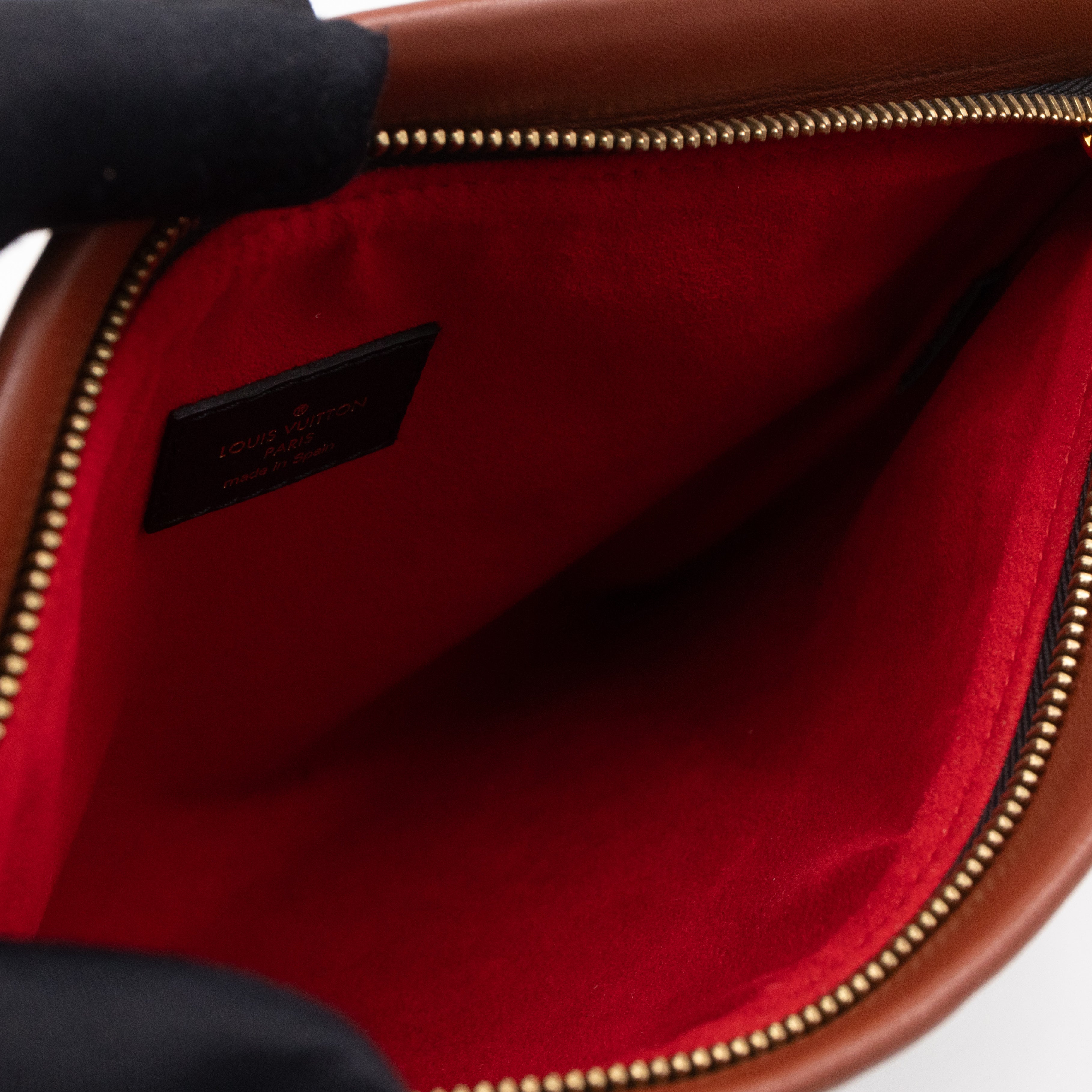 Tuileries Pochette Monogram Caramel Leather