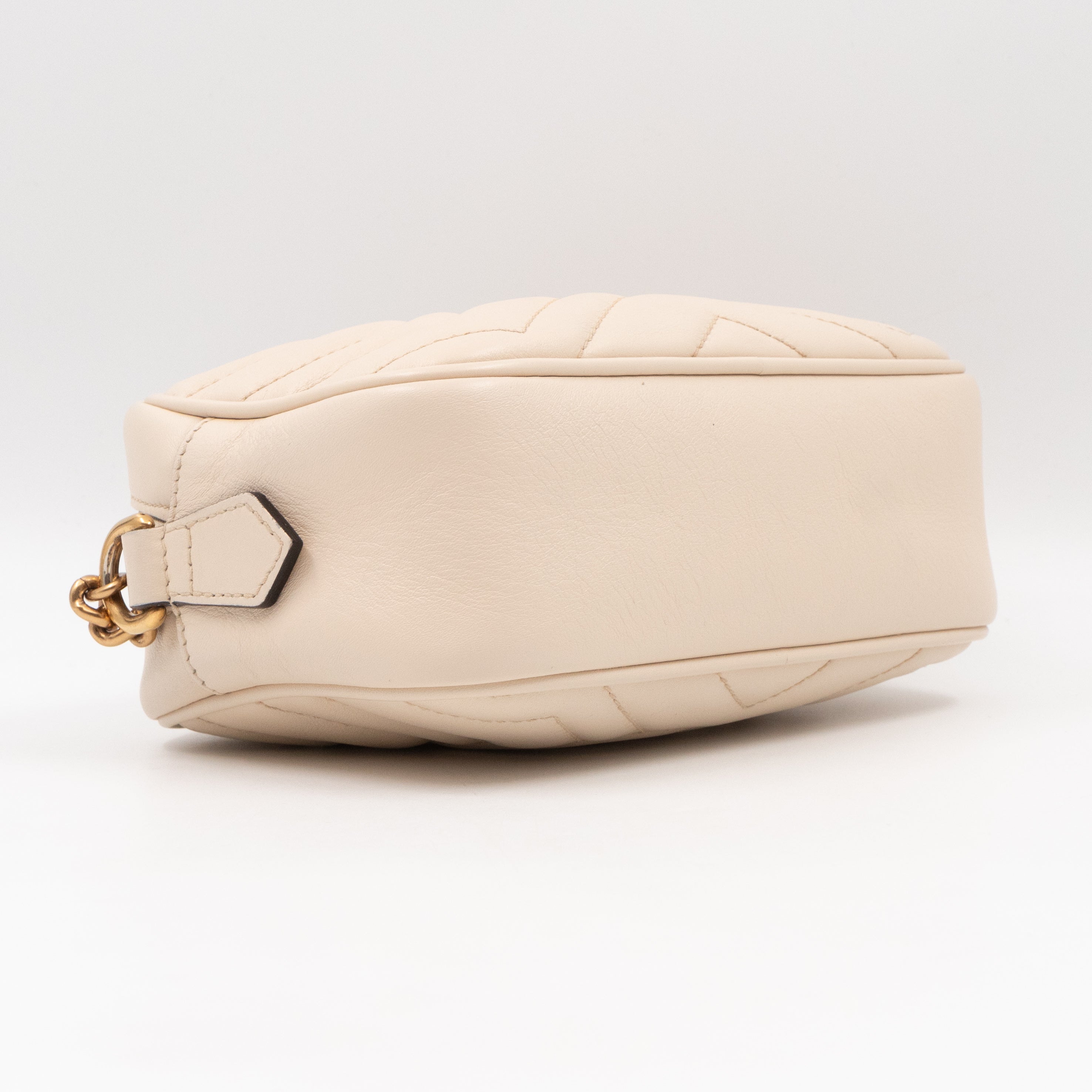 GG Marmont Matelassé Mini Cream Leather Bag